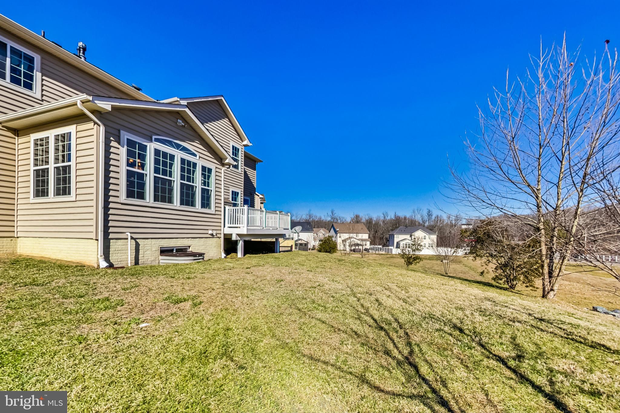 LEIGHLAND MEADOWS - Residential