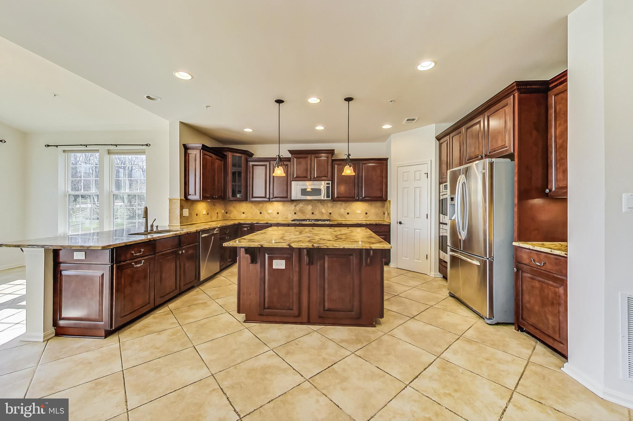 LEIGHLAND MEADOWS - Residential