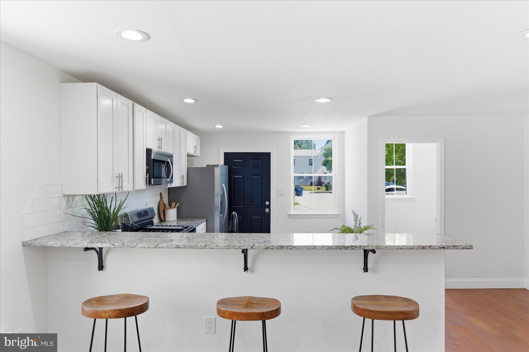 HERITAGE CROSSING - Residential
