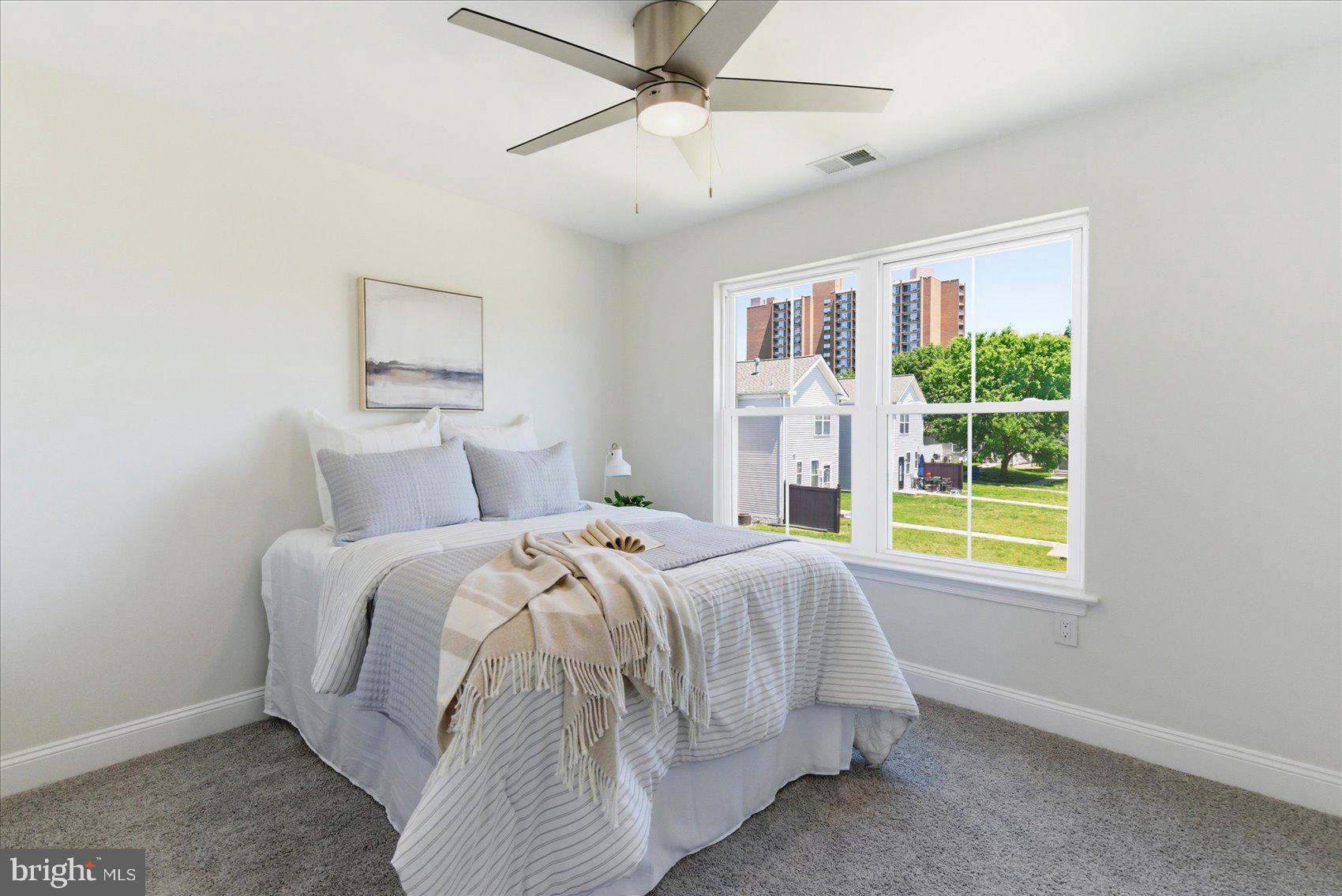HERITAGE CROSSING - Residential