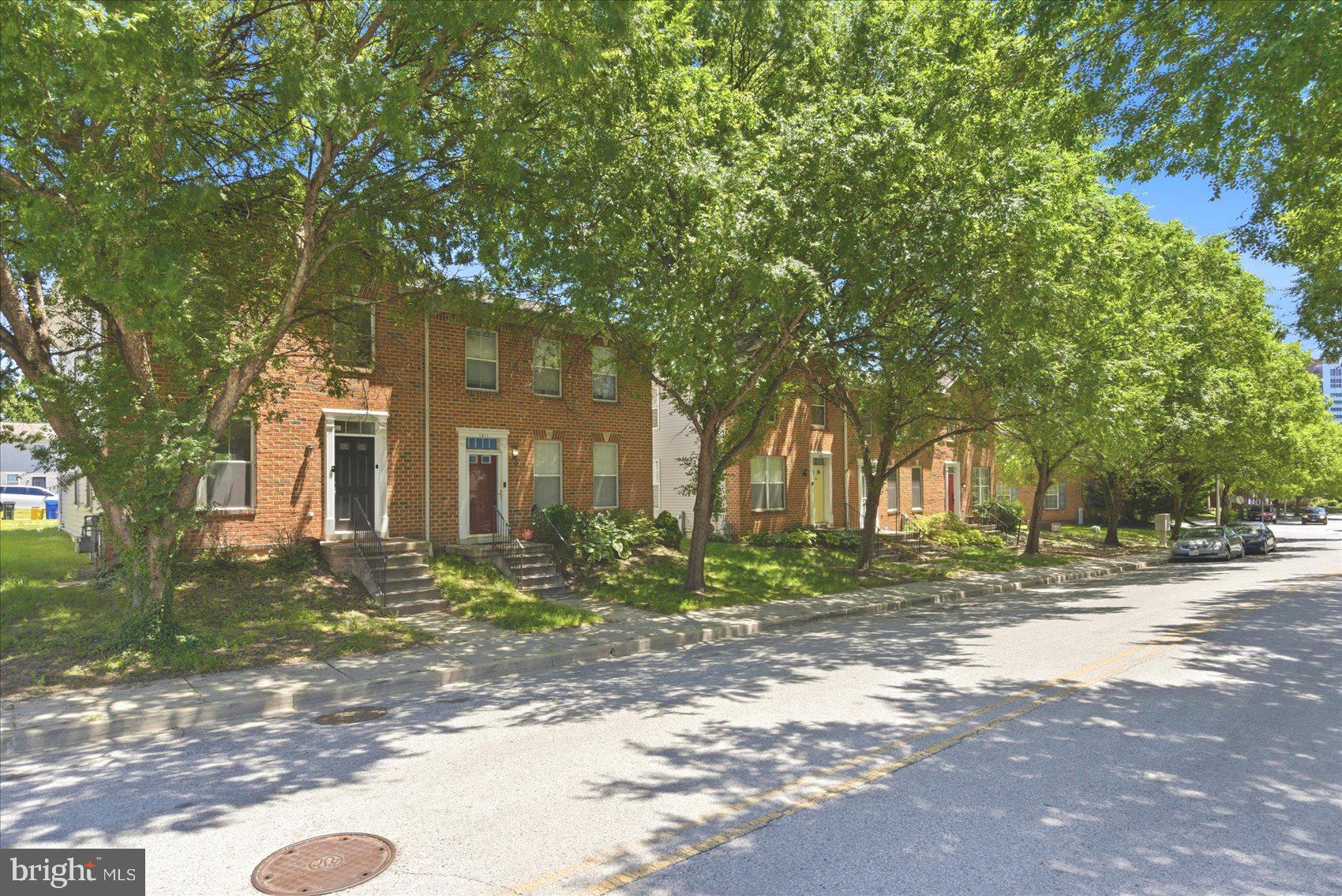 HERITAGE CROSSING - Residential