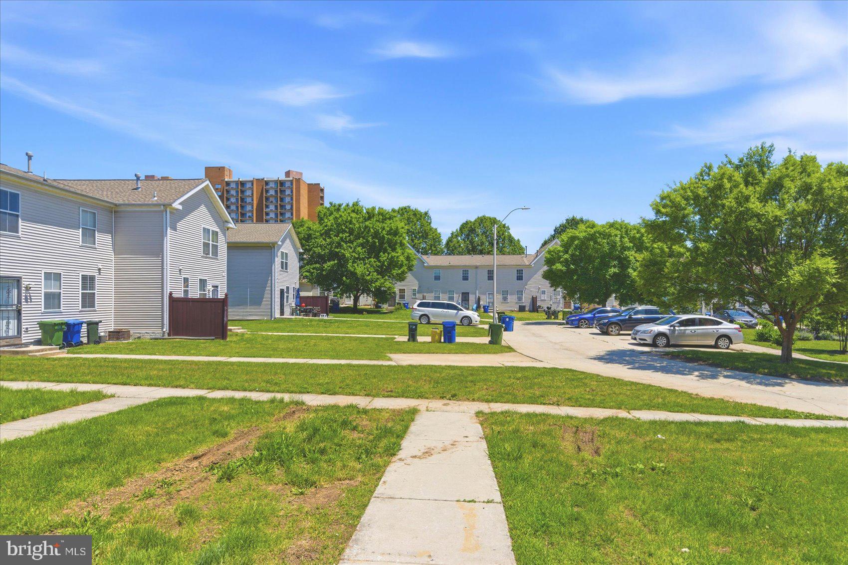 HERITAGE CROSSING - Residential