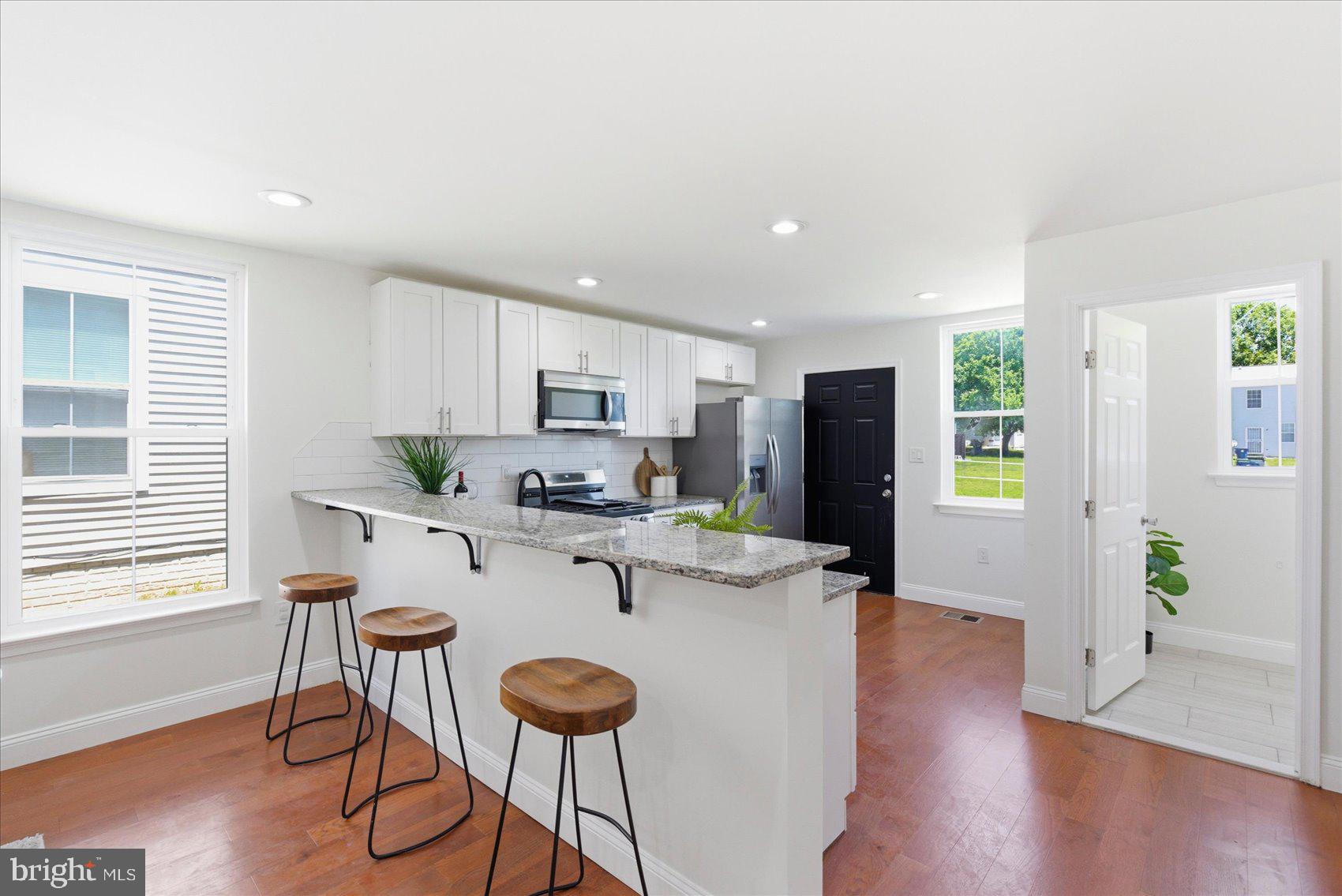 HERITAGE CROSSING - Residential