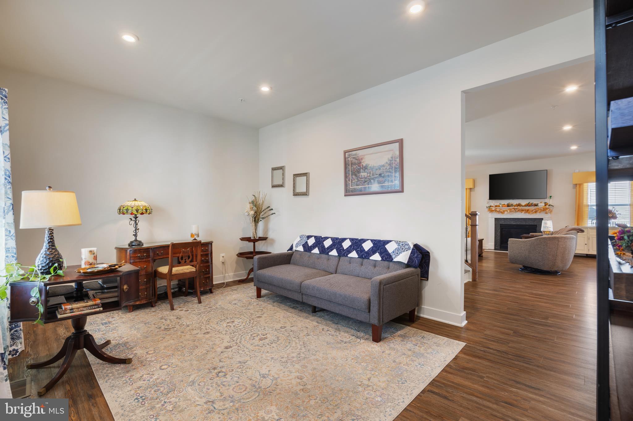 7560 NEWMANSTOWN DRIVE