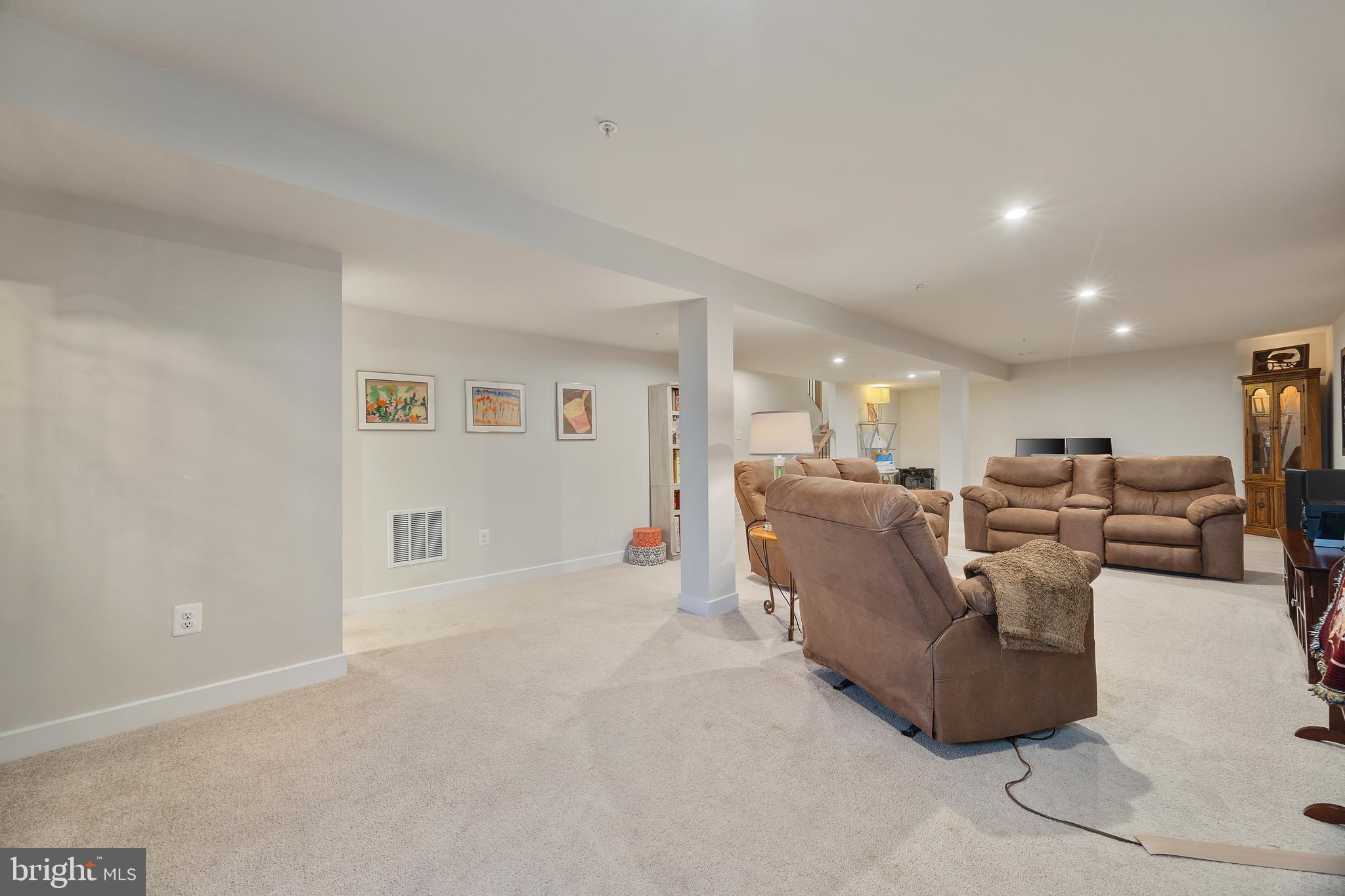 SHIPLEY HOMESTEAD - Residential