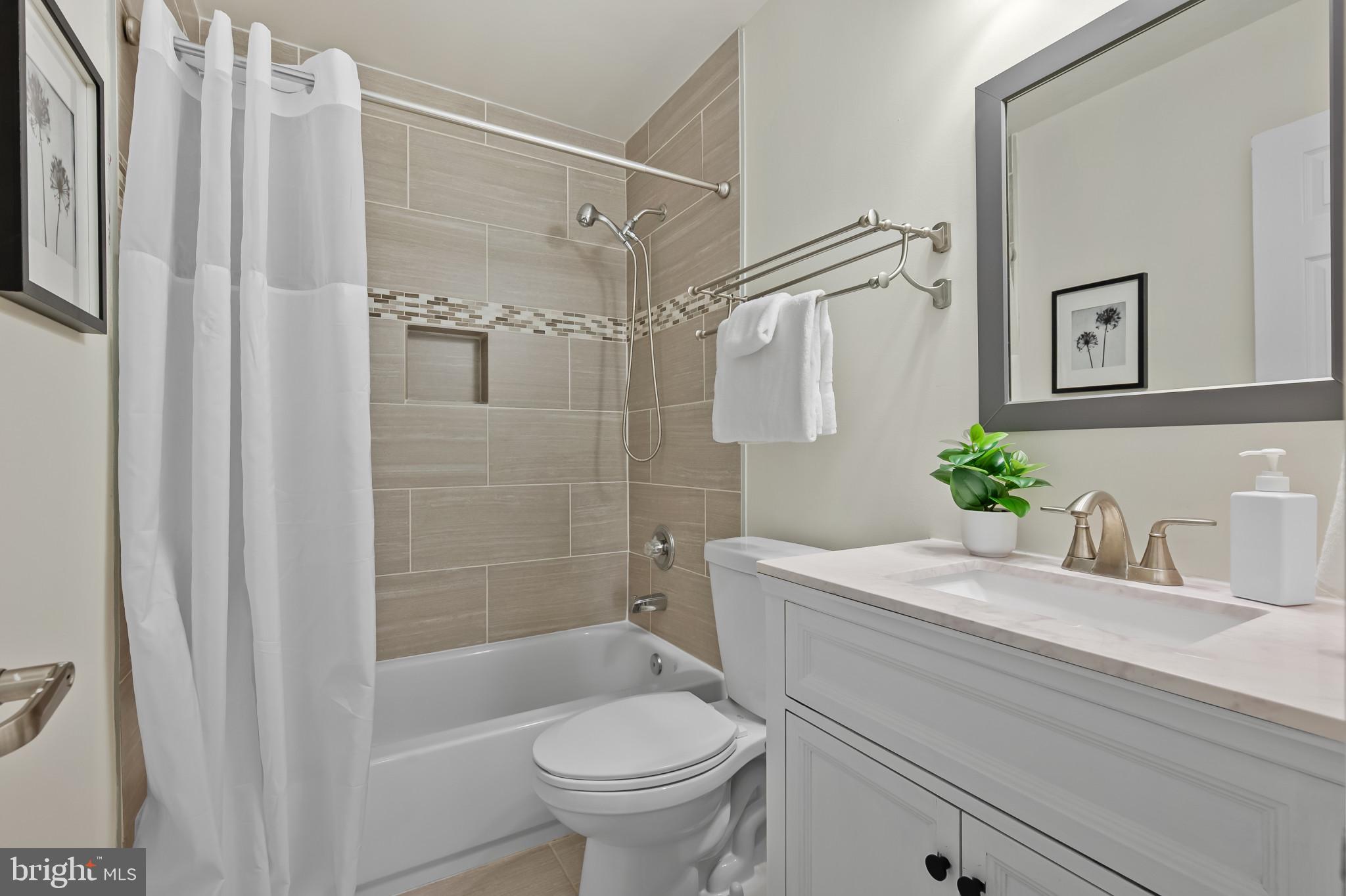 BRANDERMILL - Residential