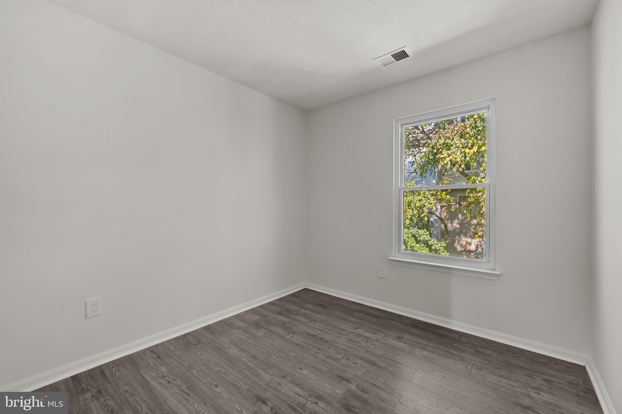 BRANDERMILL - Residential