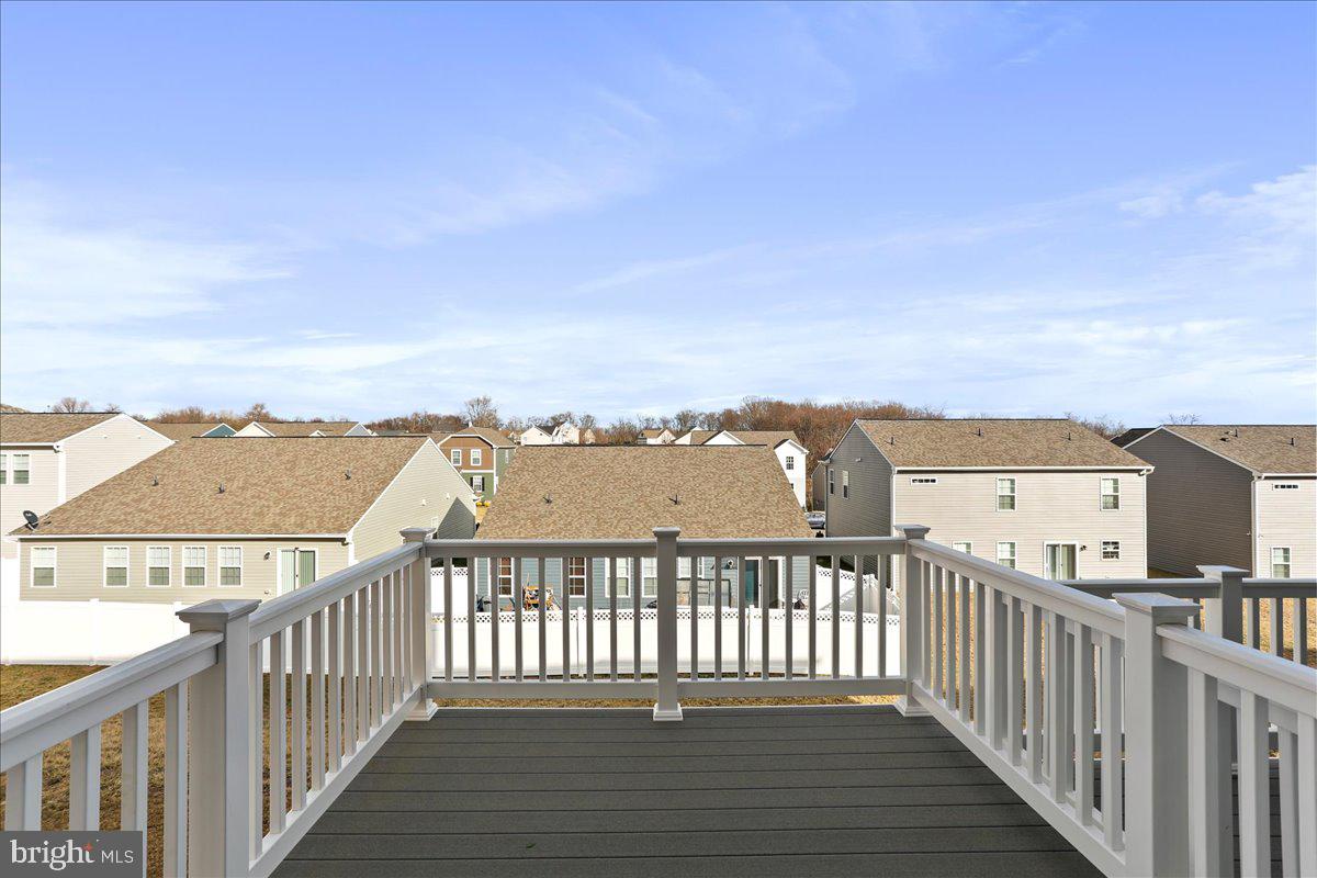 OVERLOOK AT RIVERSIDE TOWNHOMES - Residential Lease