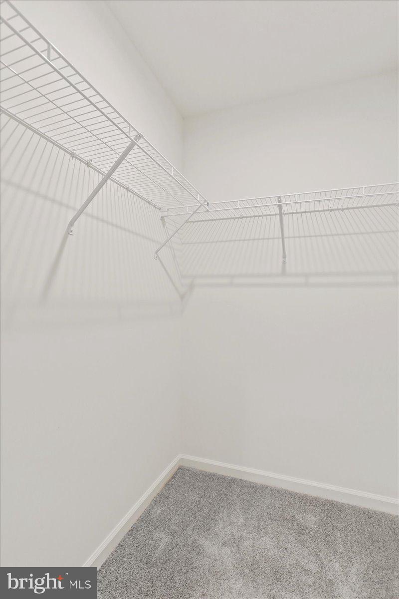 OVERLOOK AT RIVERSIDE TOWNHOMES - Residential Lease