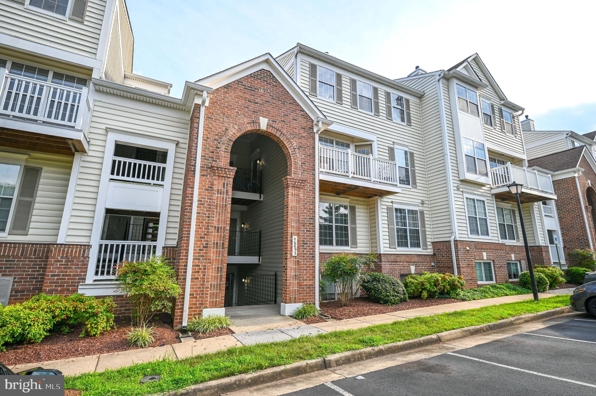 CHATHAM GREEN - Residential Lease