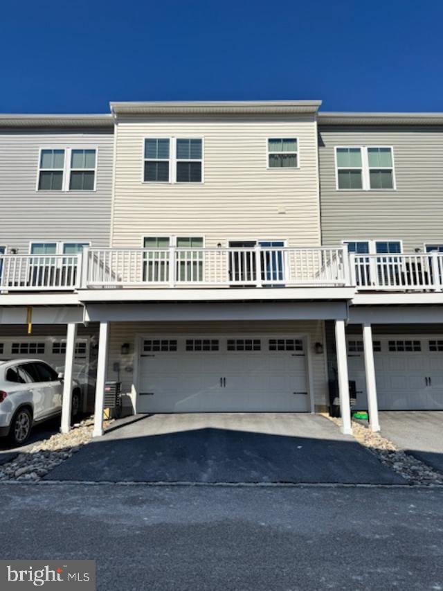 ATWATER - Residential Lease