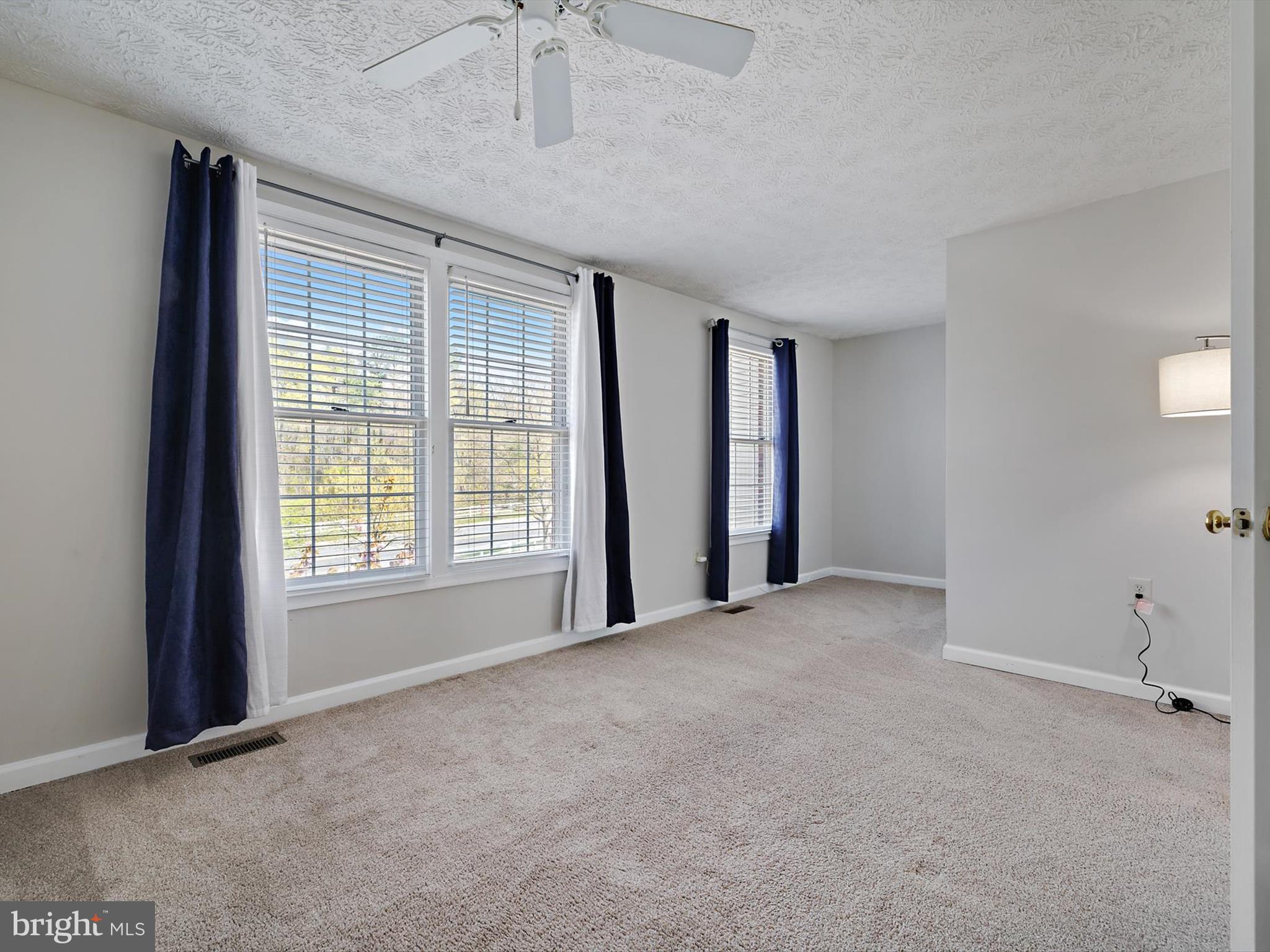 PINEY ORCHARD - Residential