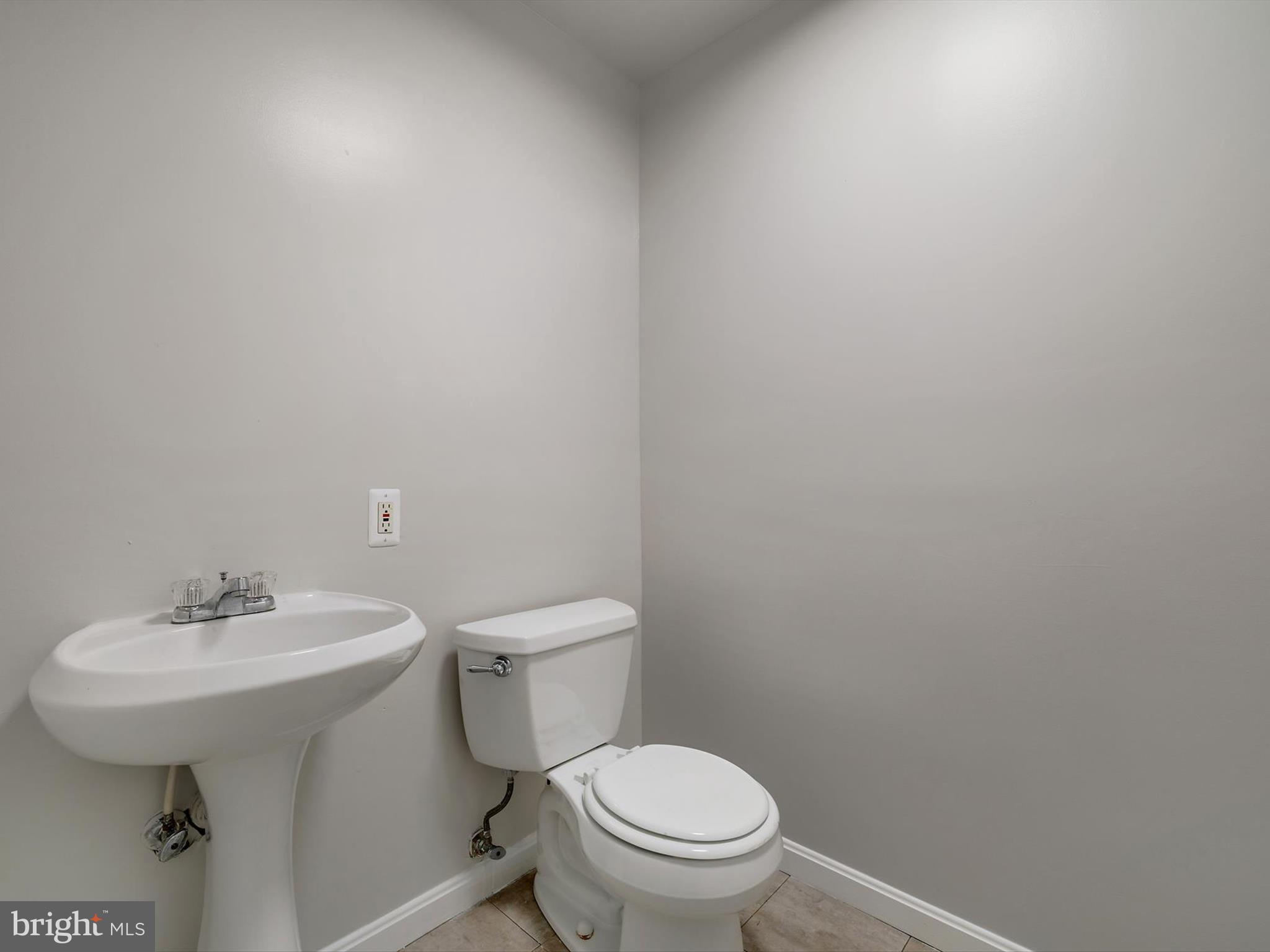 PINEY ORCHARD - Residential