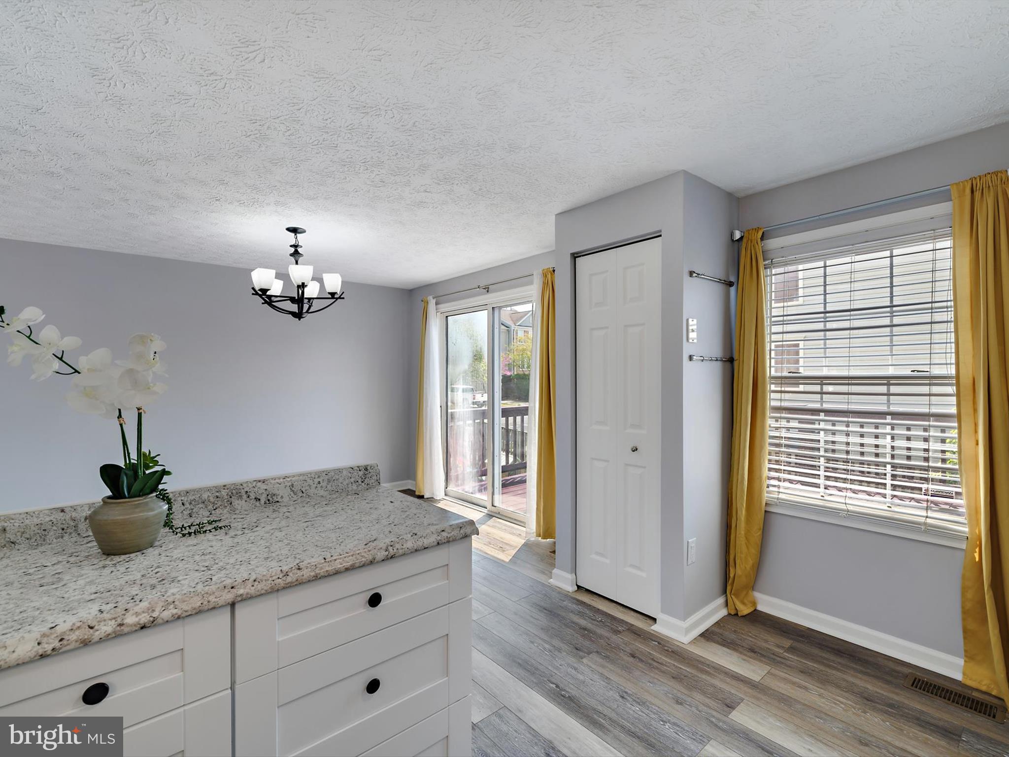 PINEY ORCHARD - Residential