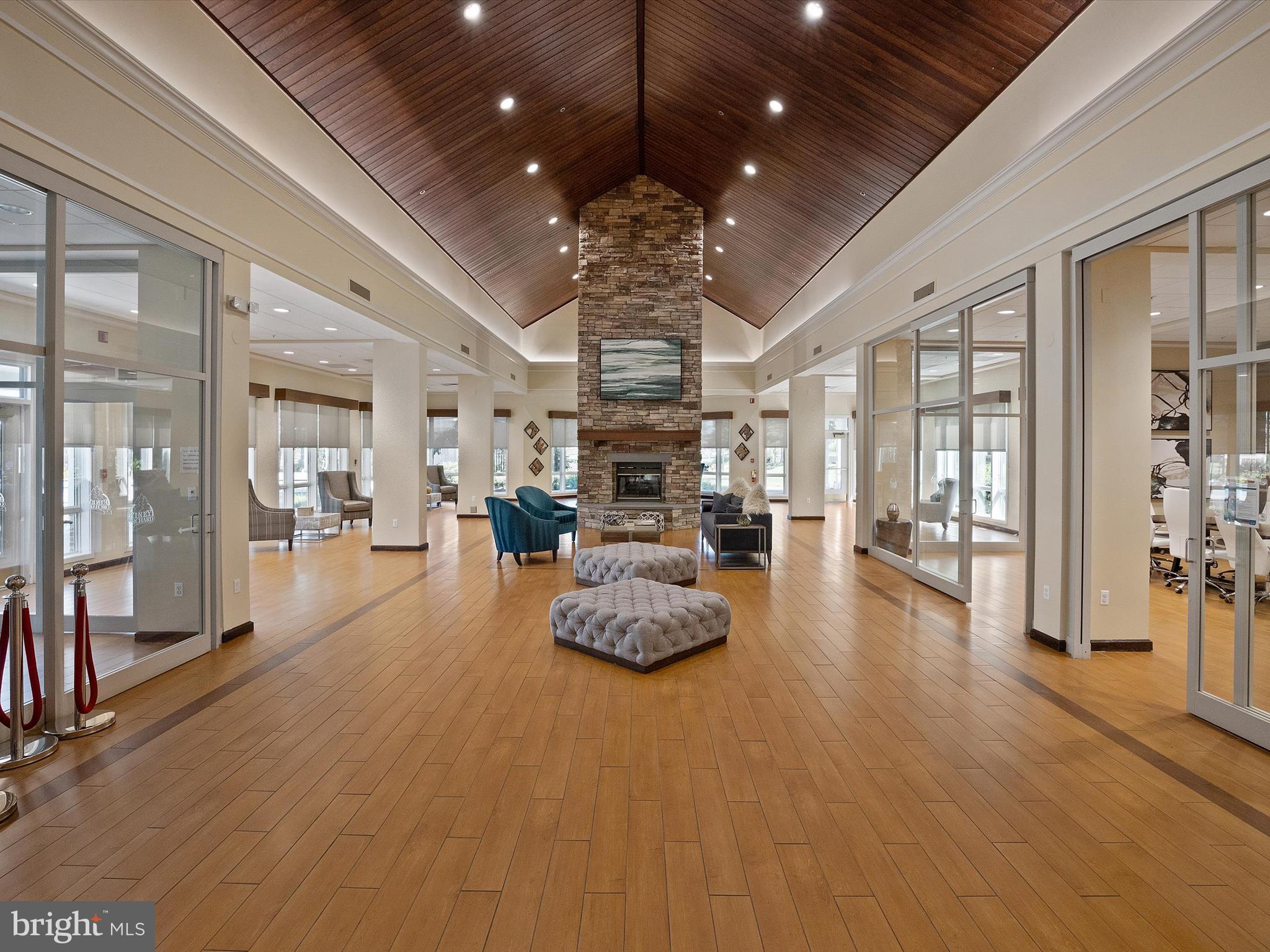 PINEY ORCHARD - Residential