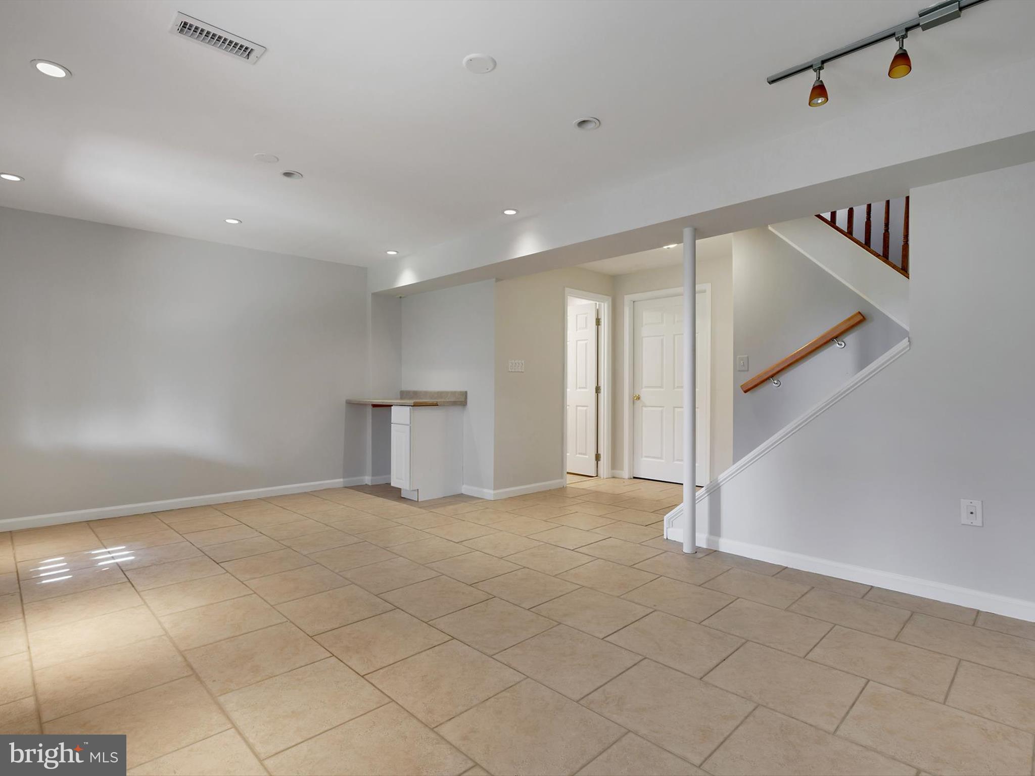 PINEY ORCHARD - Residential