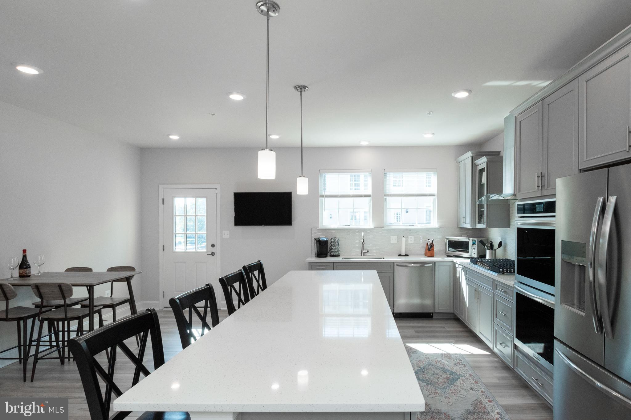 PARKSIDE AT WARFIELD - Residential