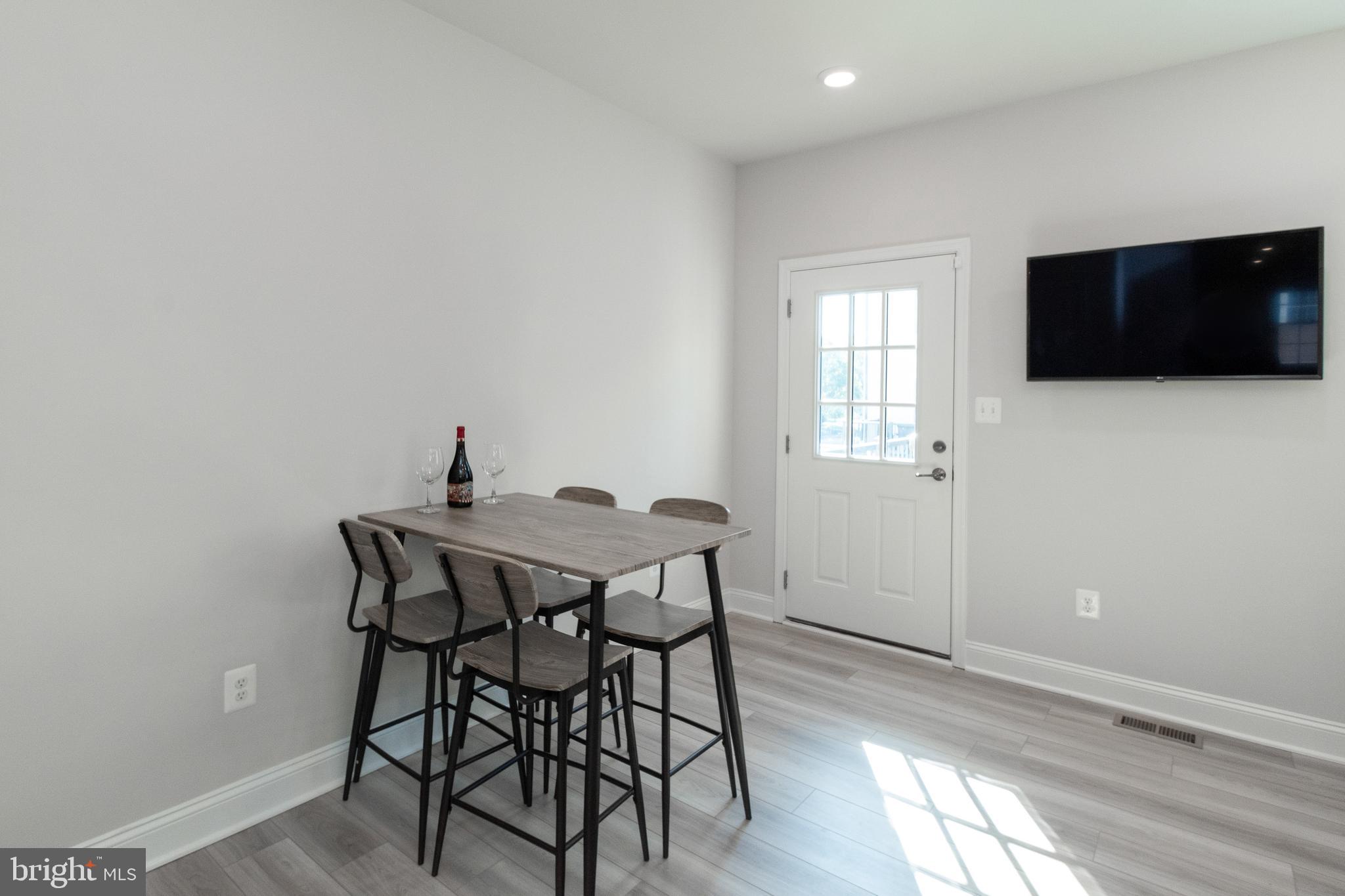 PARKSIDE AT WARFIELD - Residential