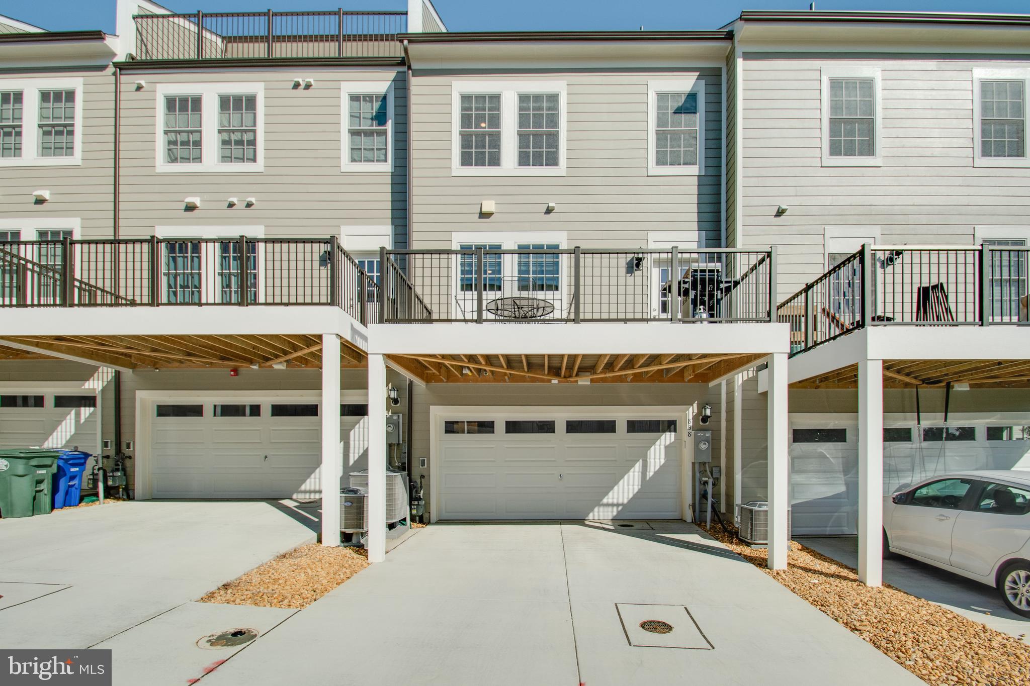 PARKSIDE AT WARFIELD - Residential