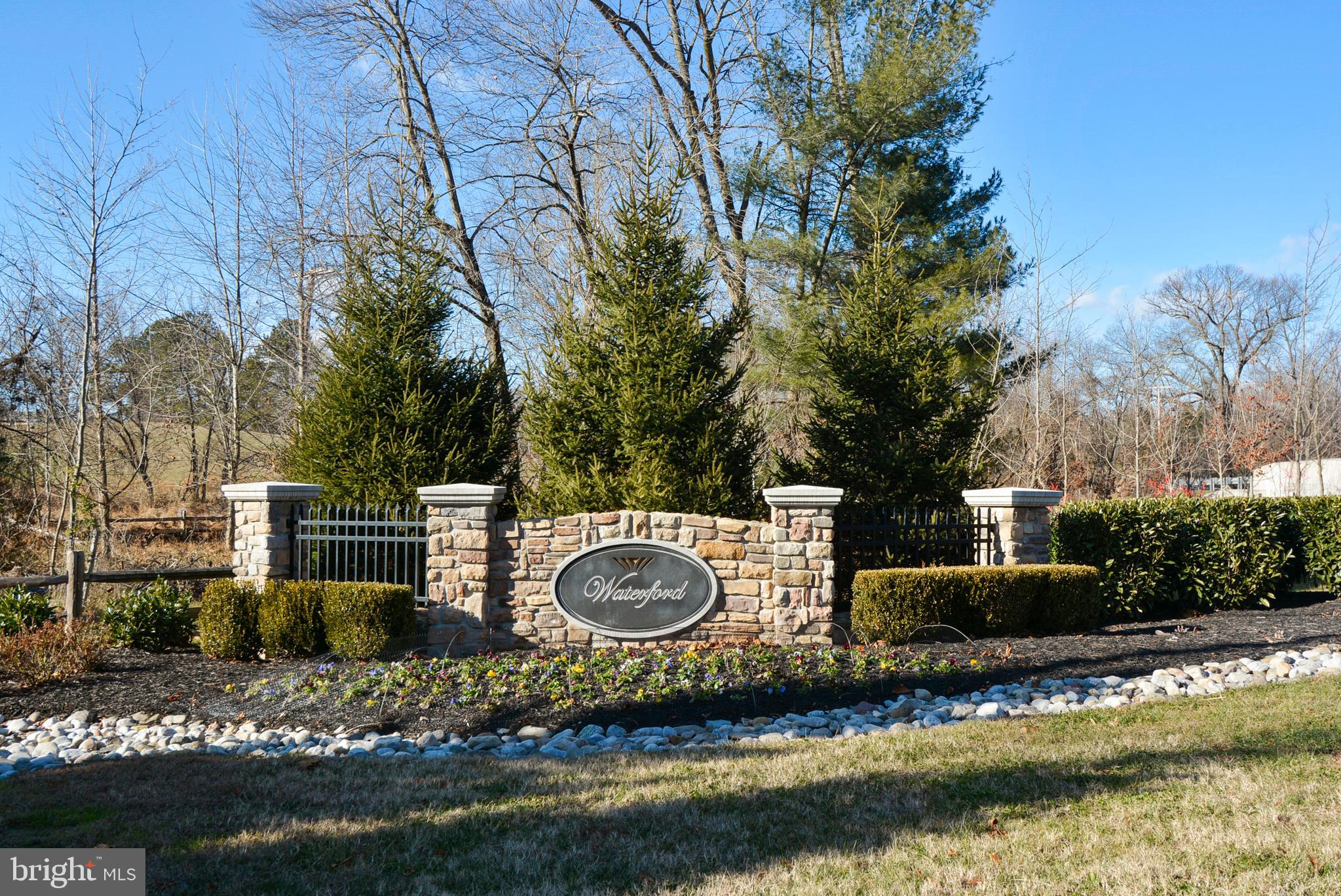 WATERFORD-PLAT 1> - Residential