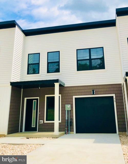 BOYDS CROSSING - Residential Lease