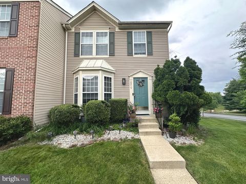 10215 GOOSECREEK COURT CLINTON MD 20735