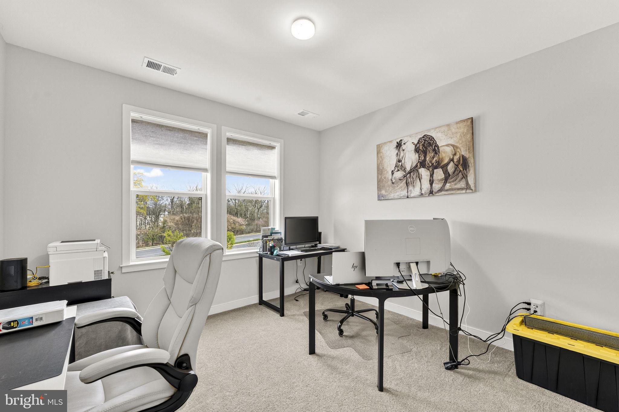 SIGNATURE AT BROADLANDS - Residential