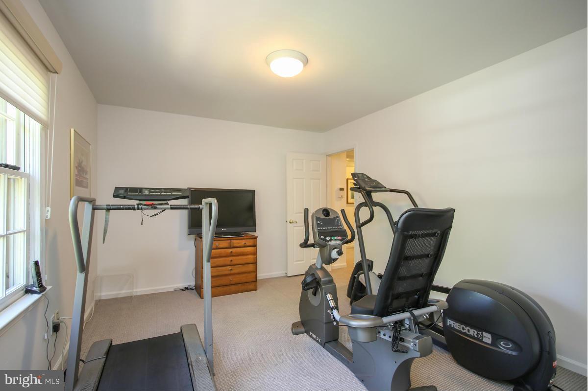 BANNOCKBURN ESTATES - Residential