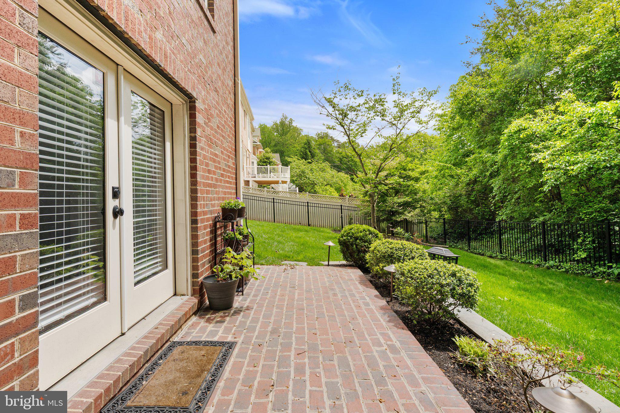 PICKETT'S RESERVE - Residential