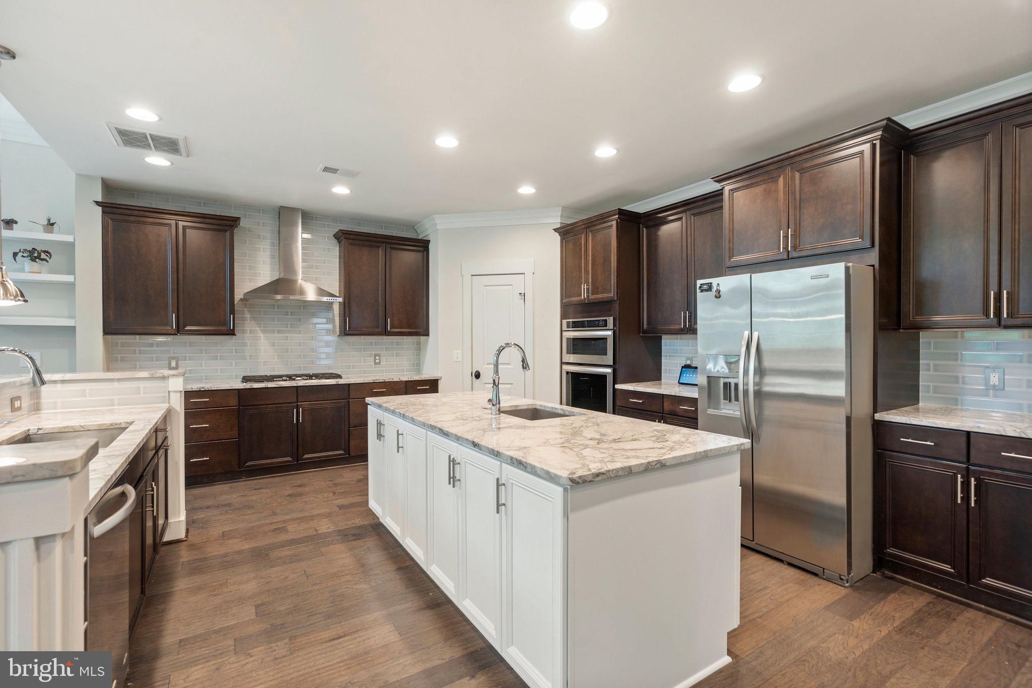 PICKETT'S RESERVE - Residential