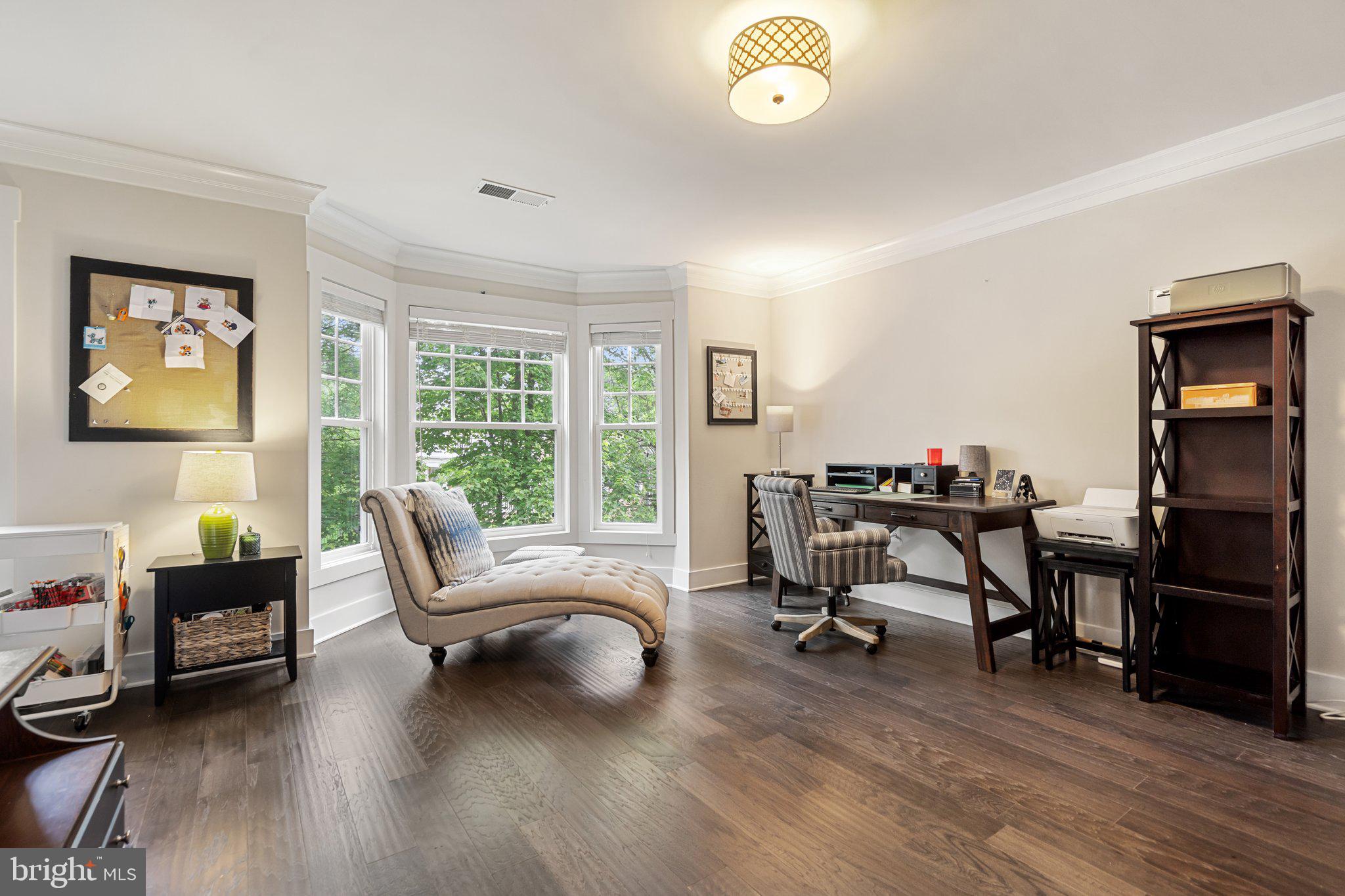 PICKETT'S RESERVE - Residential