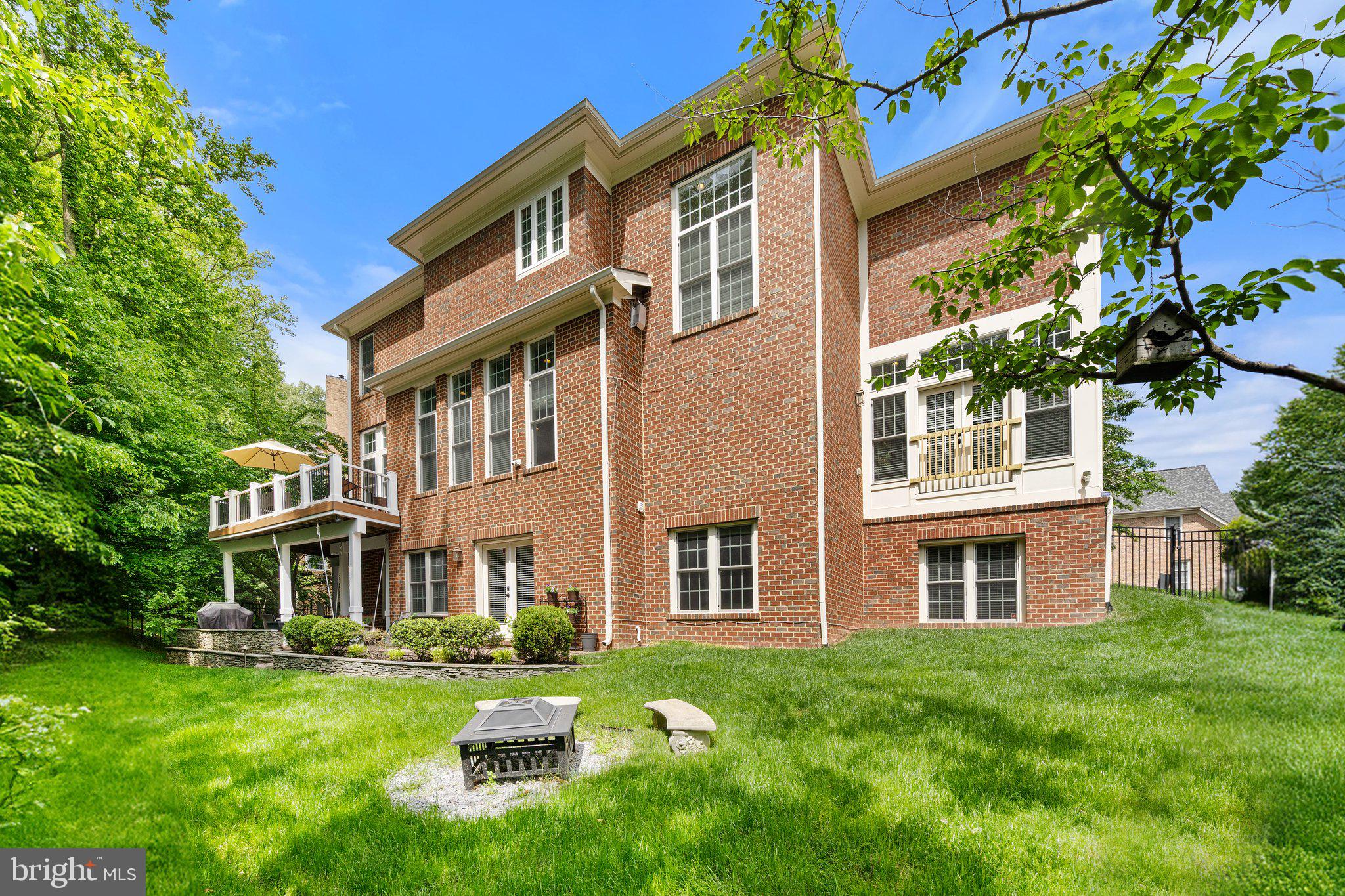 PICKETT'S RESERVE - Residential