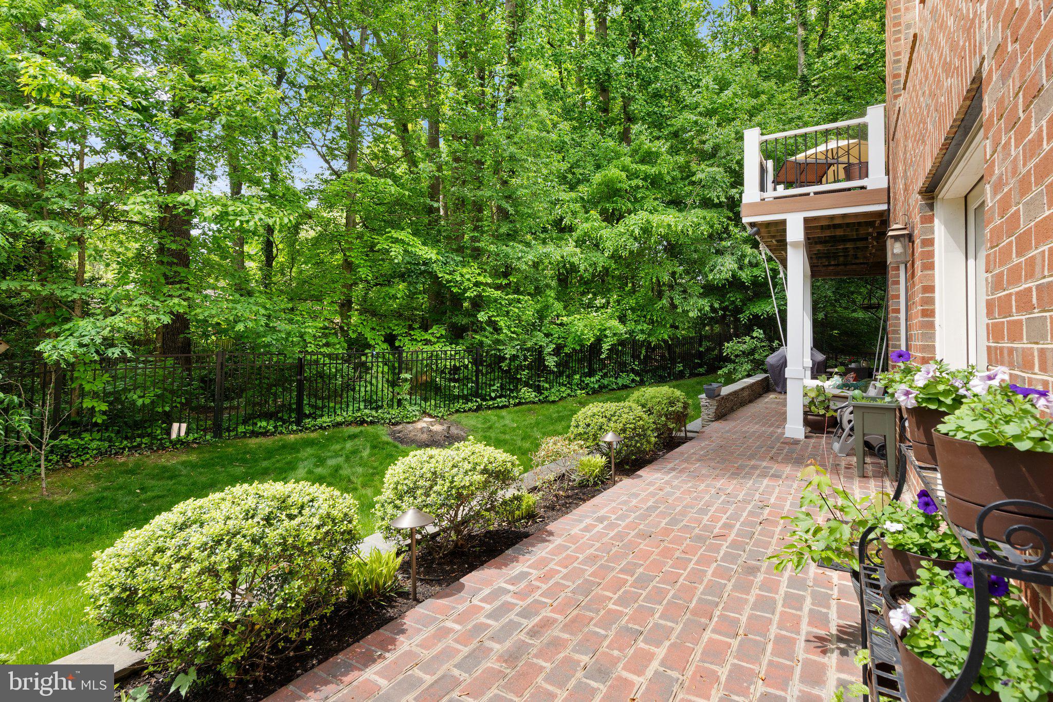 PICKETT'S RESERVE - Residential