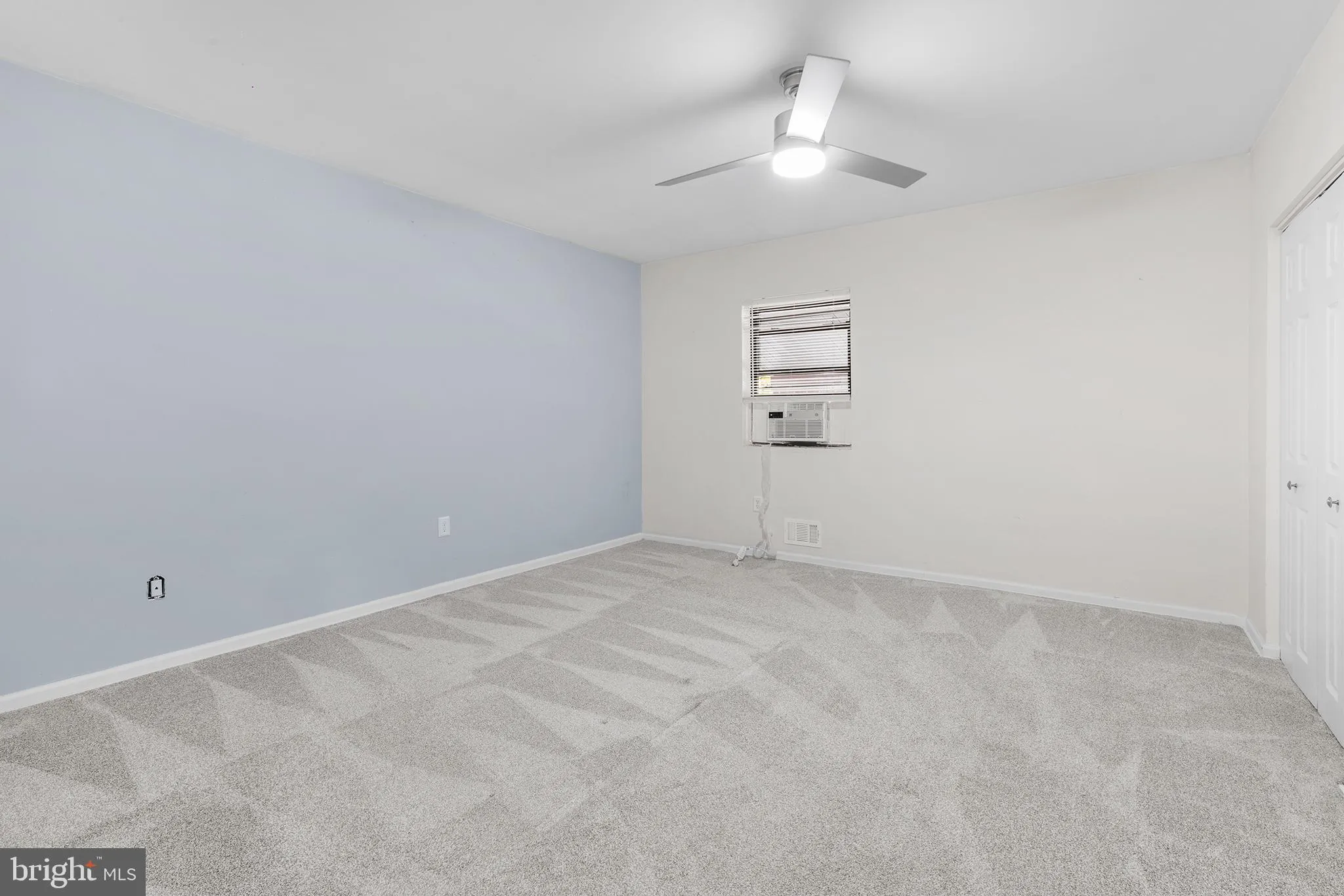 Devon, Pennsylvania 19333, United States, 3 Bedrooms Bedrooms, ,3 BathroomsBathrooms,Residential,Pending,36287