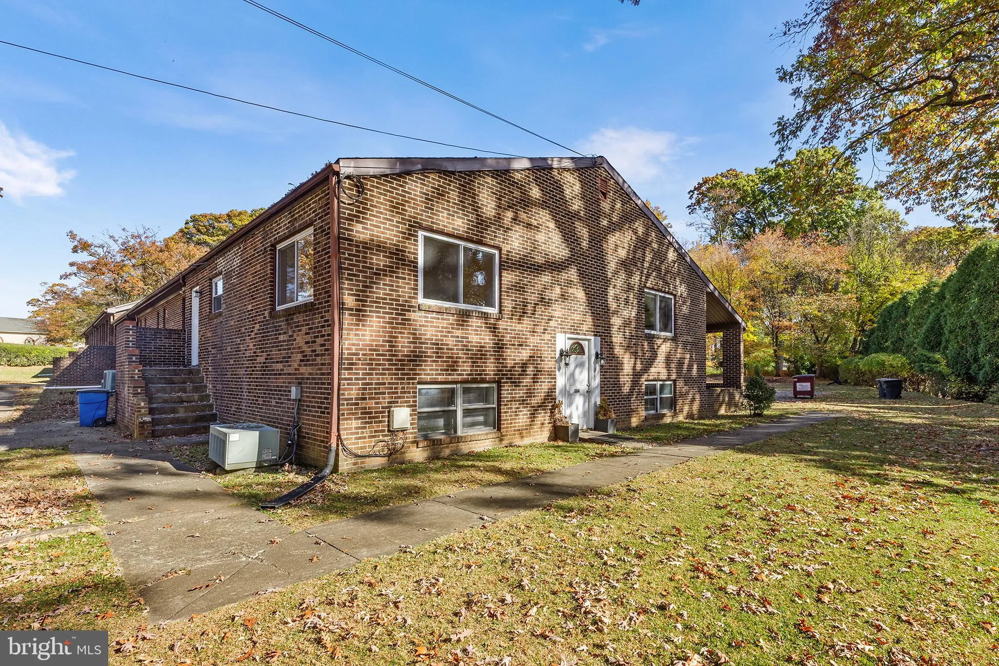 Devon, Pennsylvania 19333, United States, 3 Bedrooms Bedrooms, ,3 BathroomsBathrooms,Residential,Pending,36287
