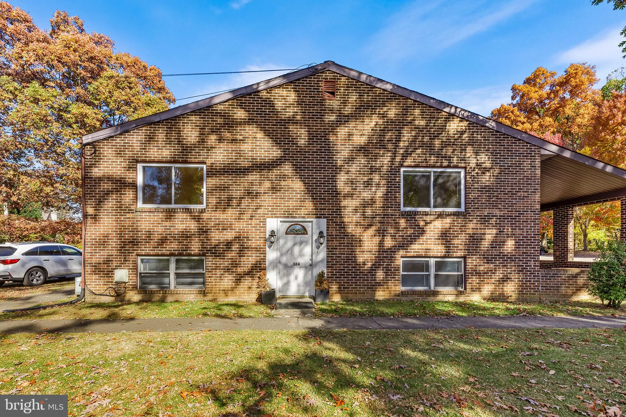 Devon, Pennsylvania 19333, United States, 3 Bedrooms Bedrooms, ,3 BathroomsBathrooms,Residential,Pending,36287