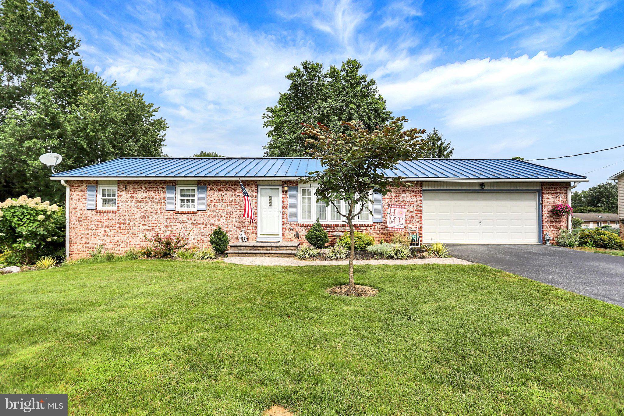545 BOXWOOD LANE