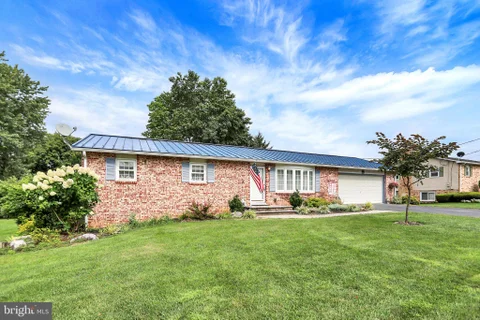 545 Boxwood Lane, Carlisle, PA 17015 - #: PACB2057764