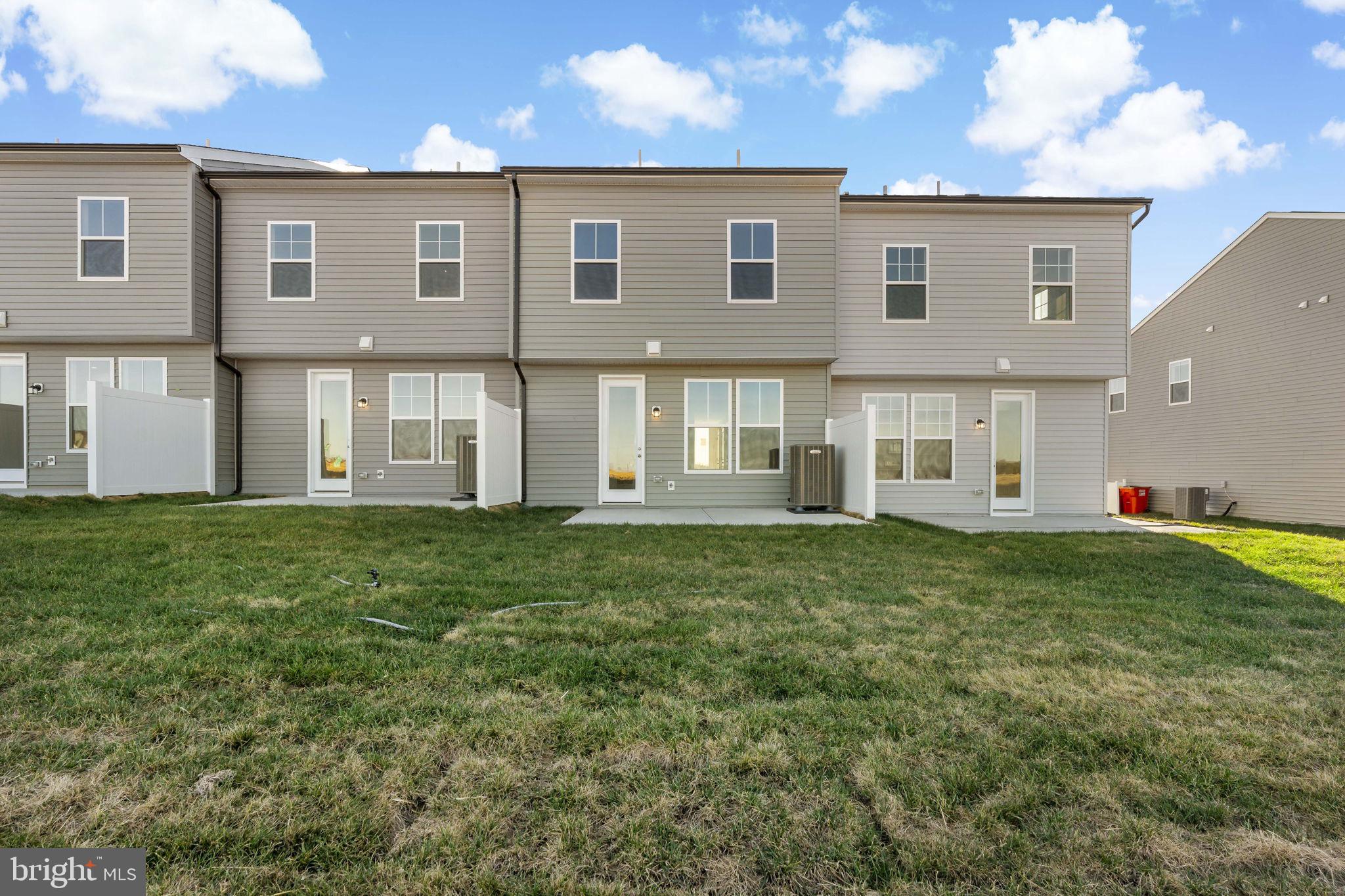 SOUTH BROOK - Residential