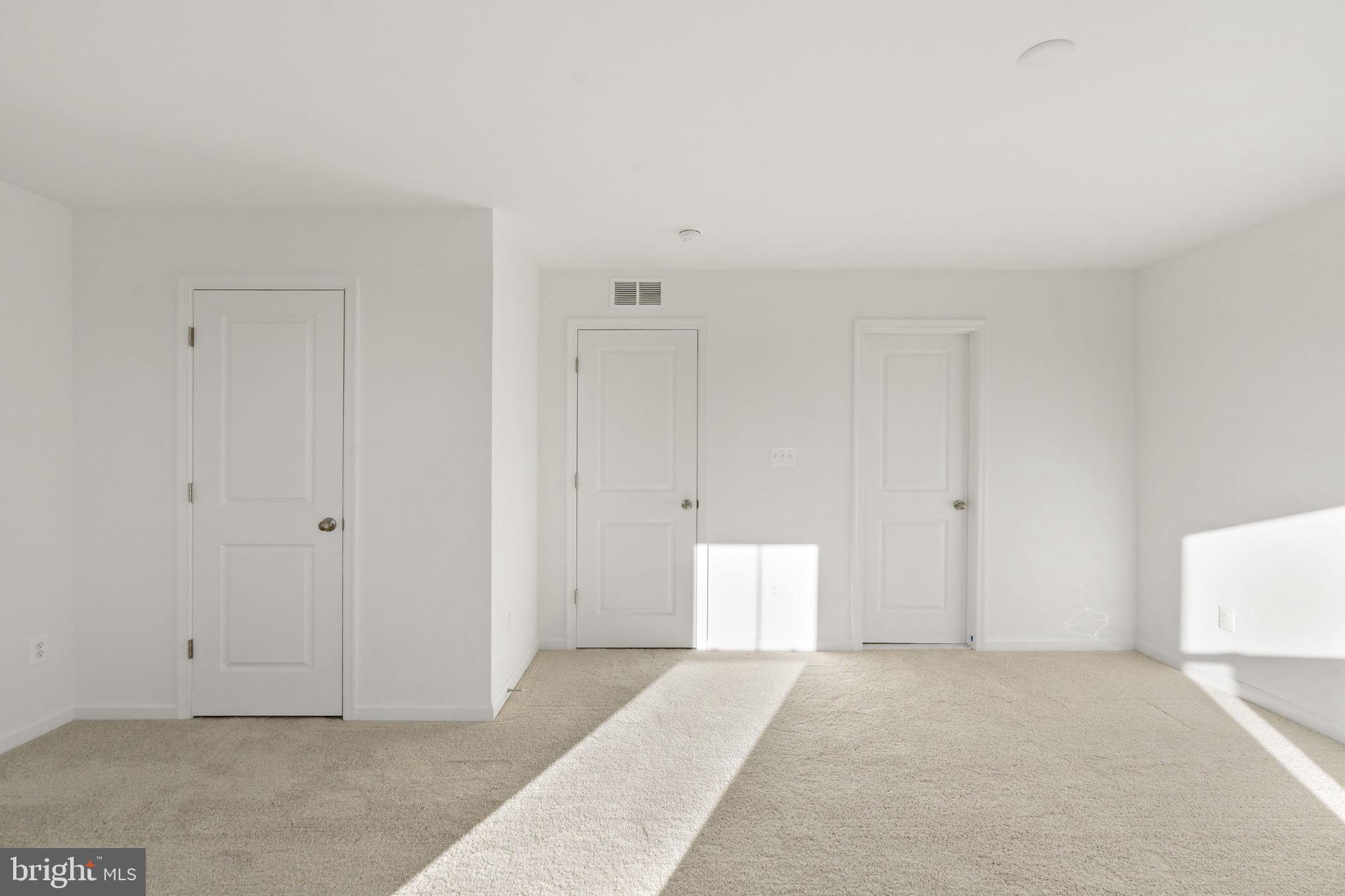 SOUTH BROOK - Residential