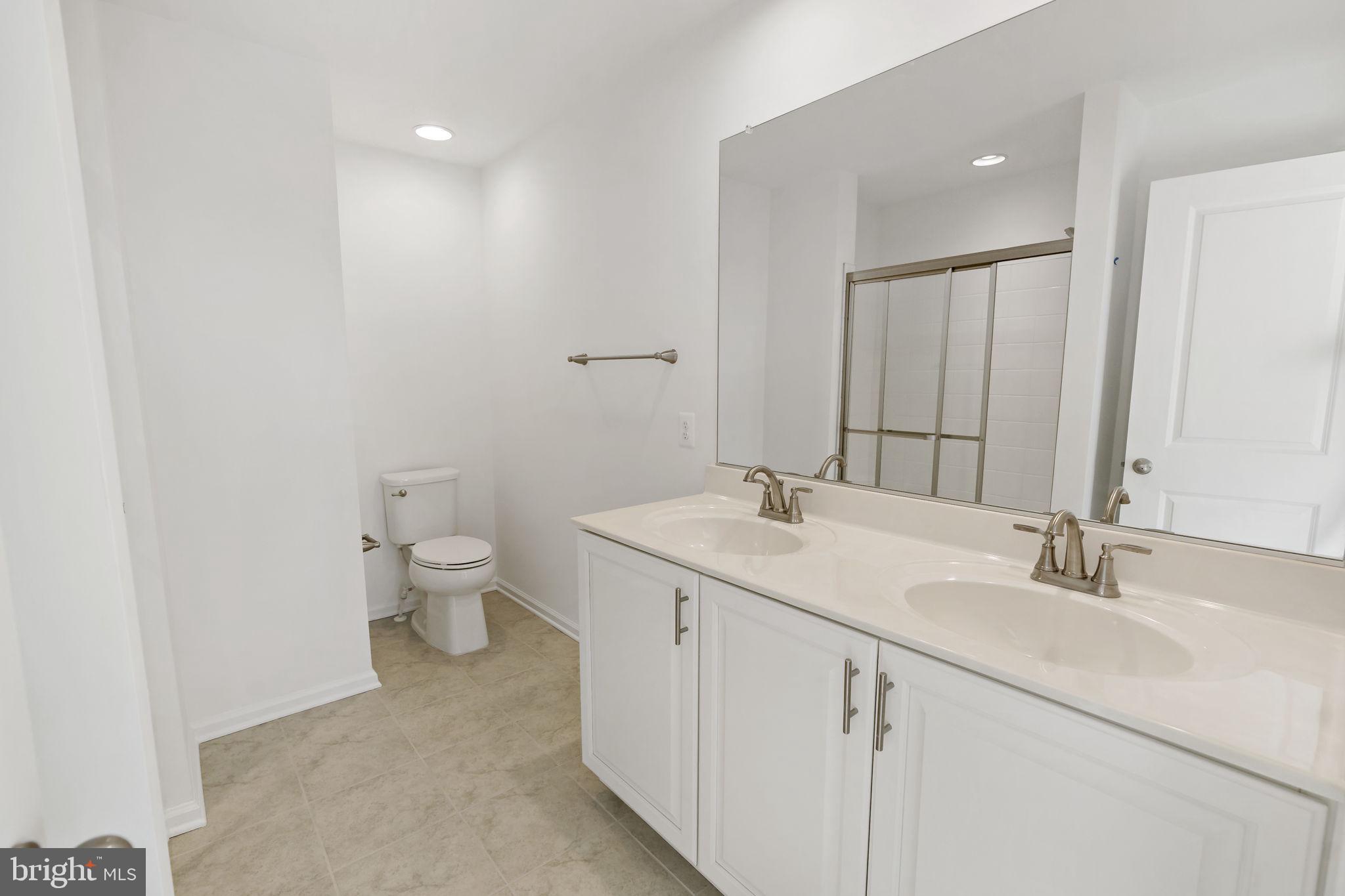 SOUTH BROOK - Residential