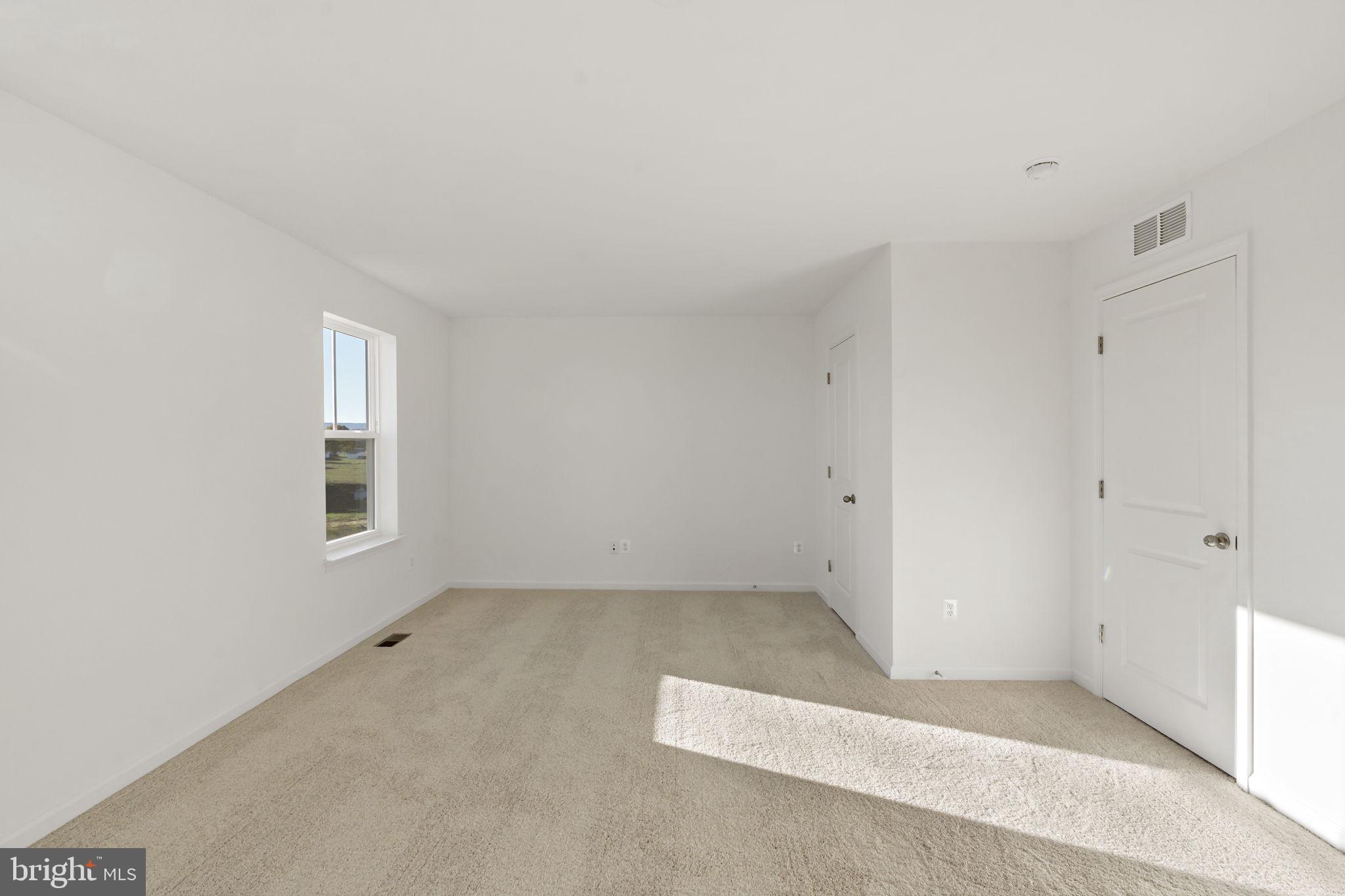 SOUTH BROOK - Residential