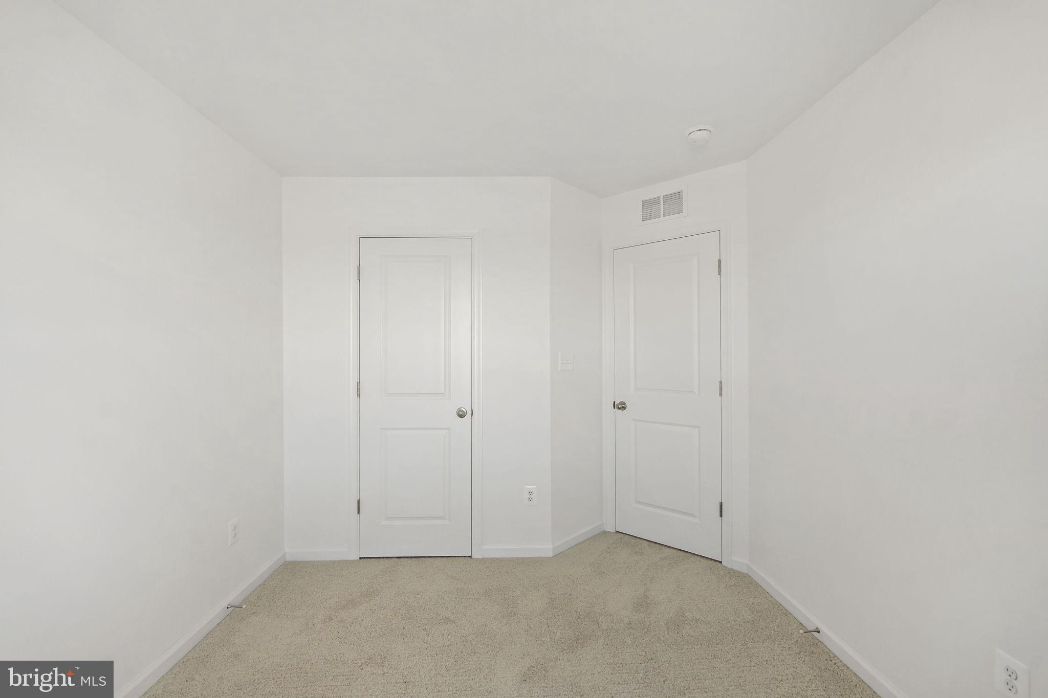 SOUTH BROOK - Residential