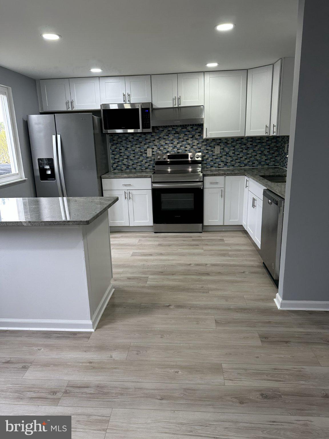 ROLLINGWOOD VILLAGE - Residential