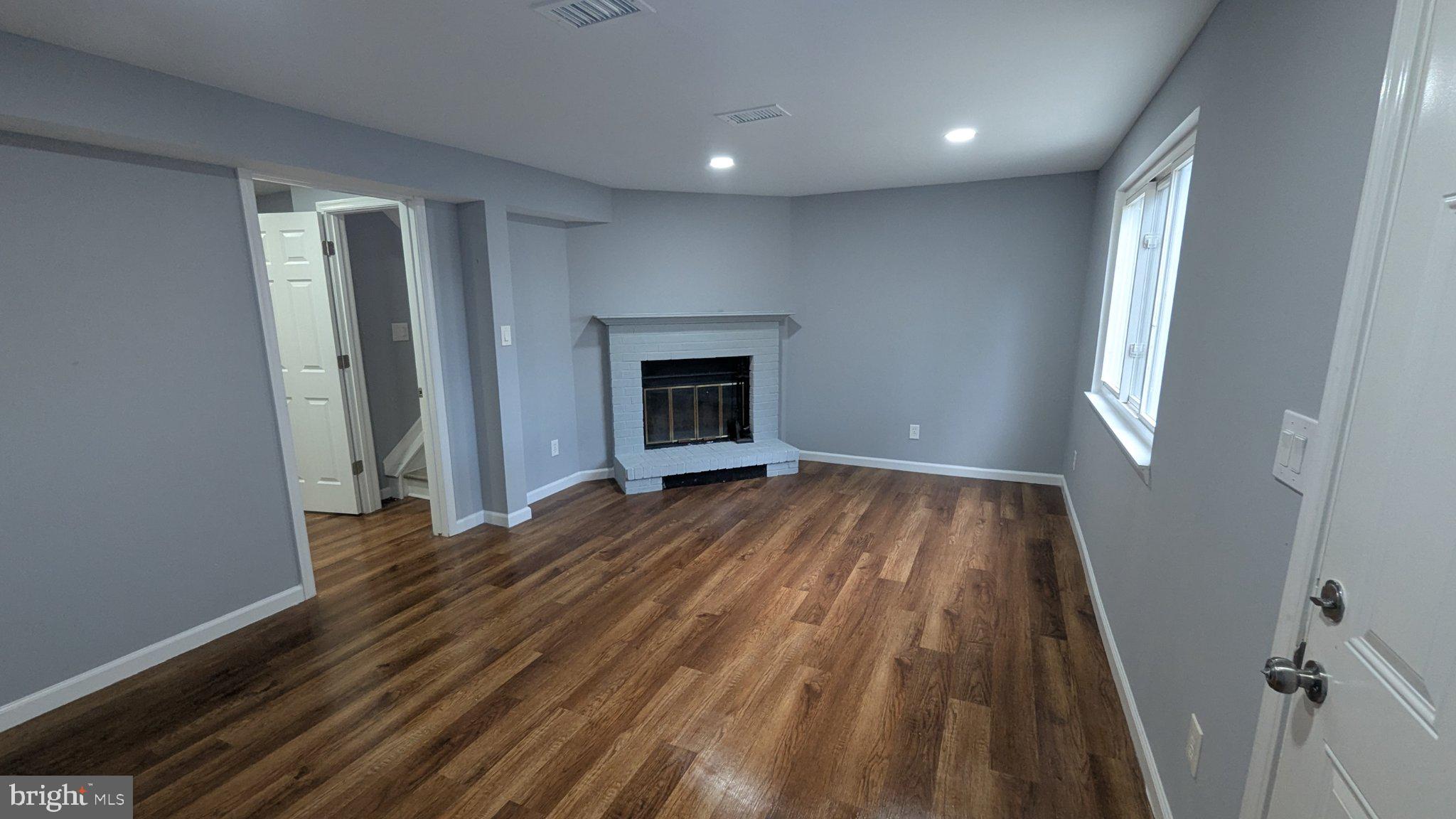 ROLLINGWOOD VILLAGE - Residential