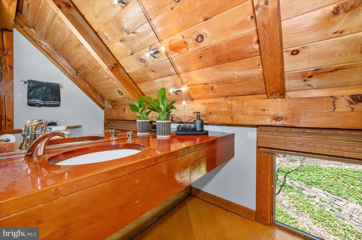 COCKEYSVILLE - Residential