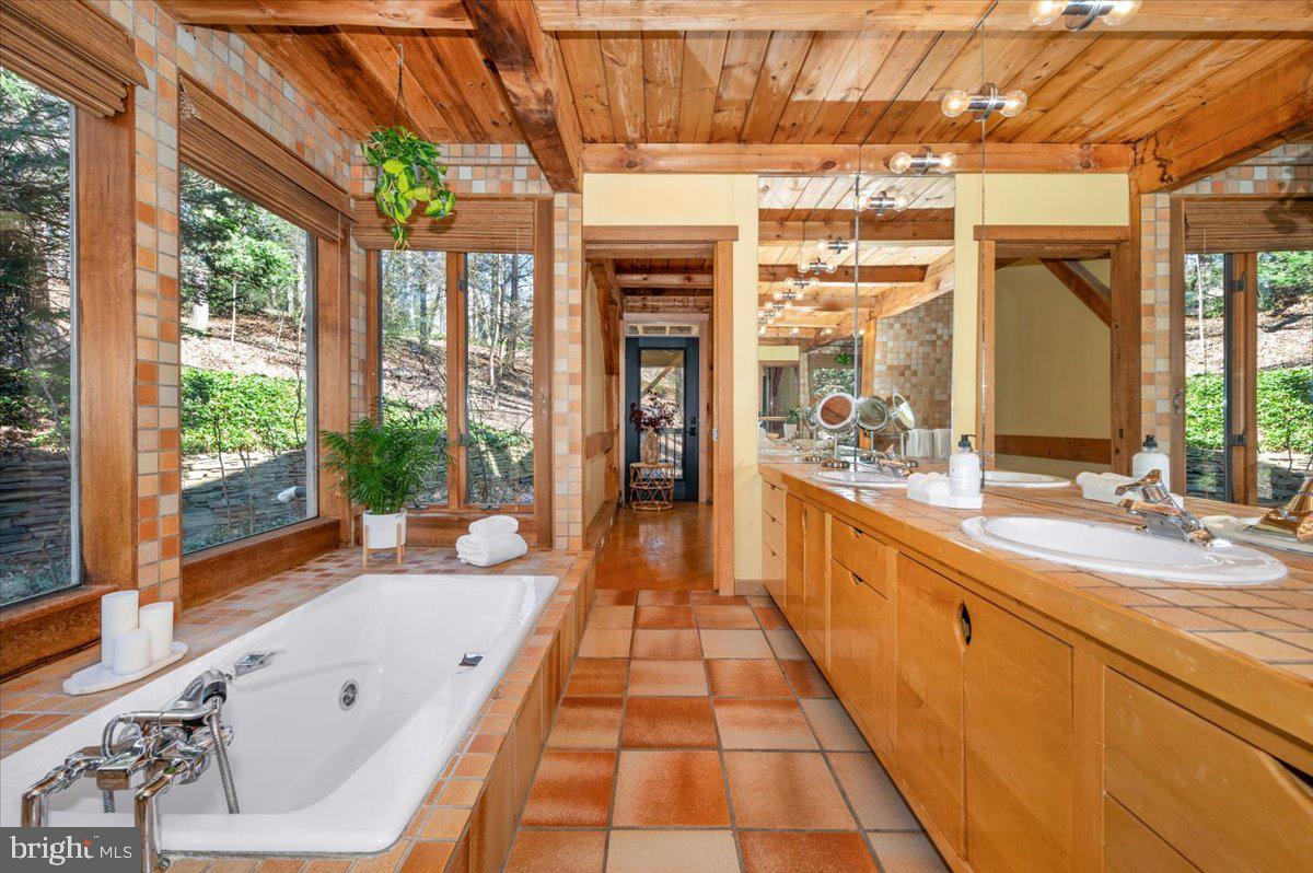 COCKEYSVILLE - Residential