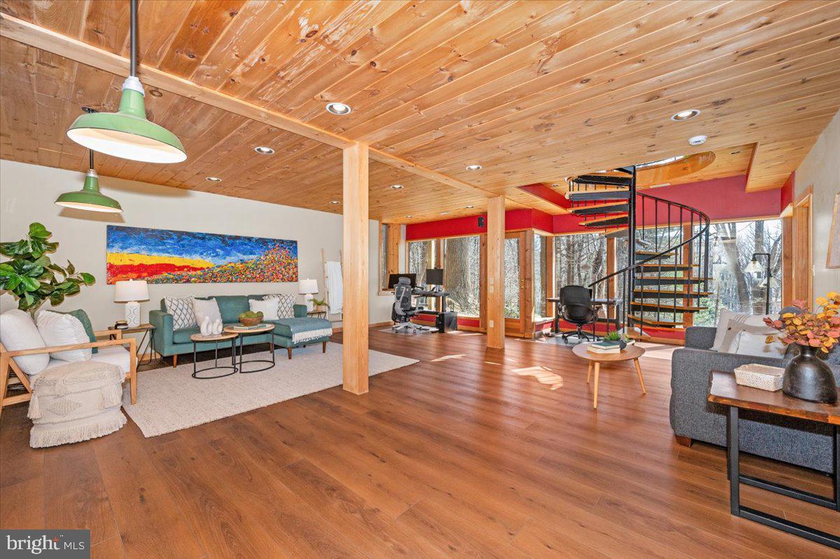 COCKEYSVILLE - Residential