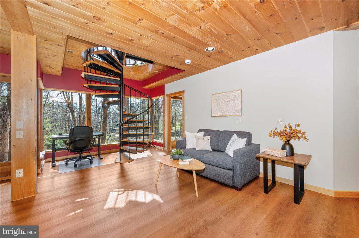 COCKEYSVILLE - Residential