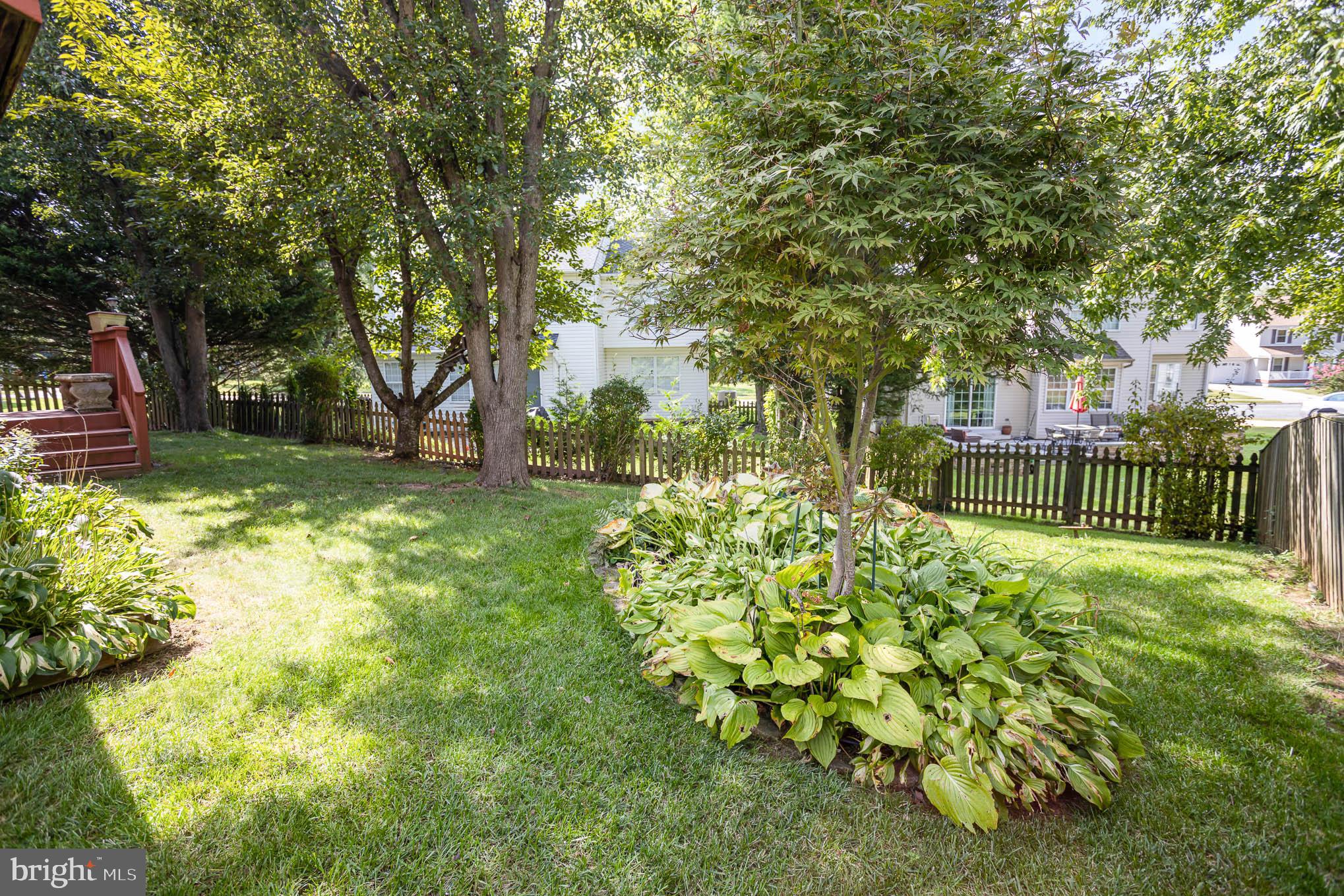 CONSTANT FRIENDSHIP - Residential